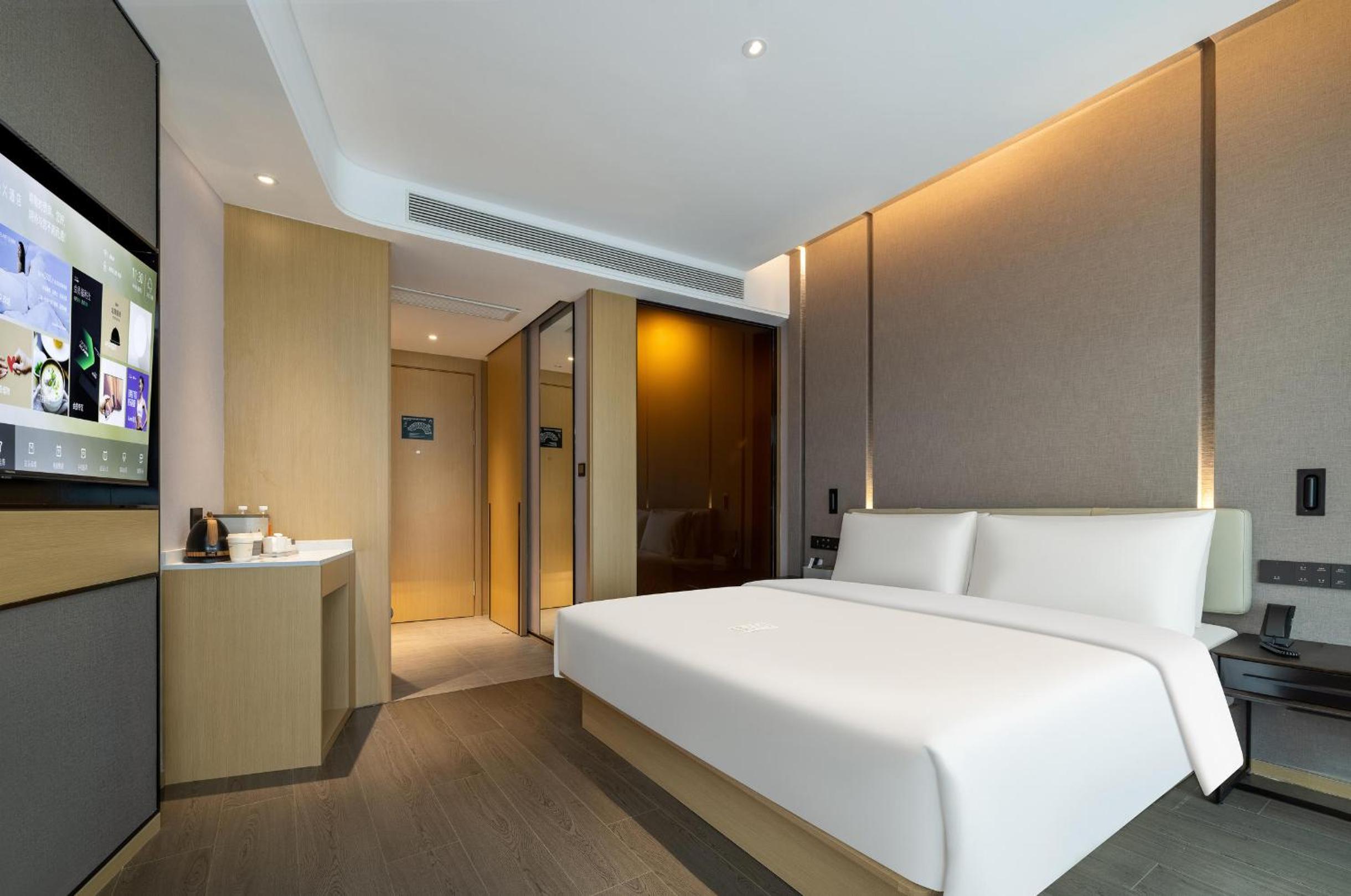 Superior Queen Room