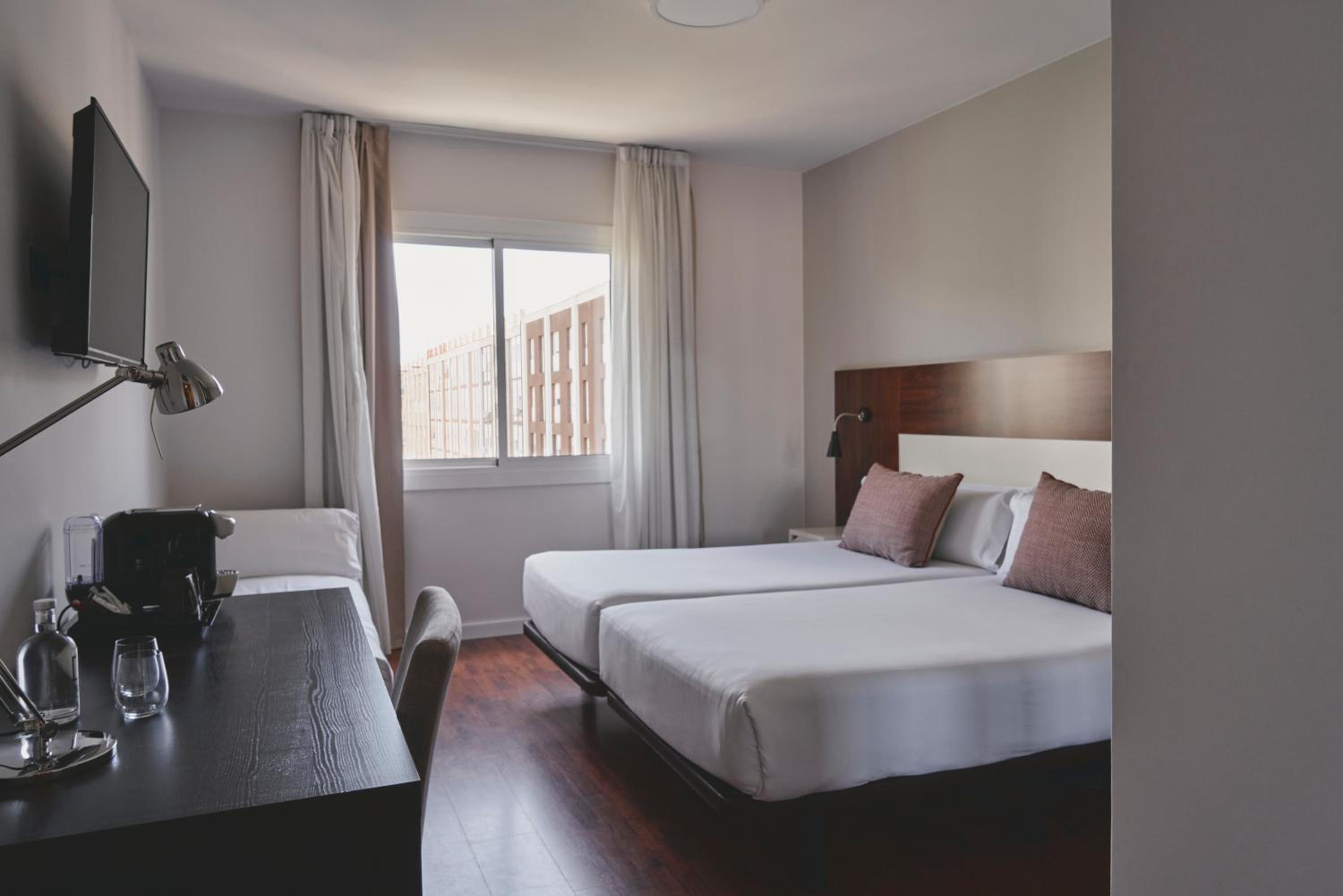Habitación Doble o con Dos Camas con Cama Adicional