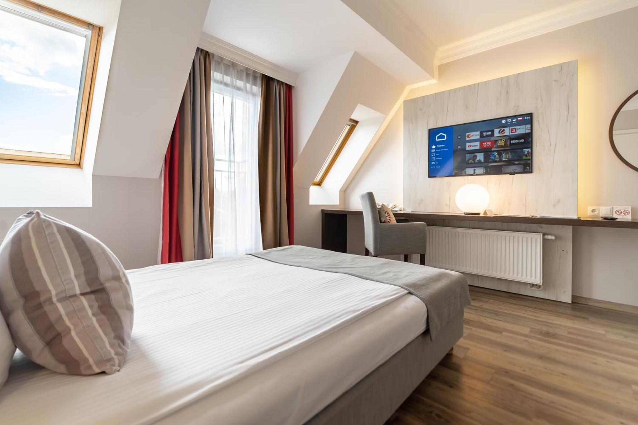 Budget Double Room photo 2