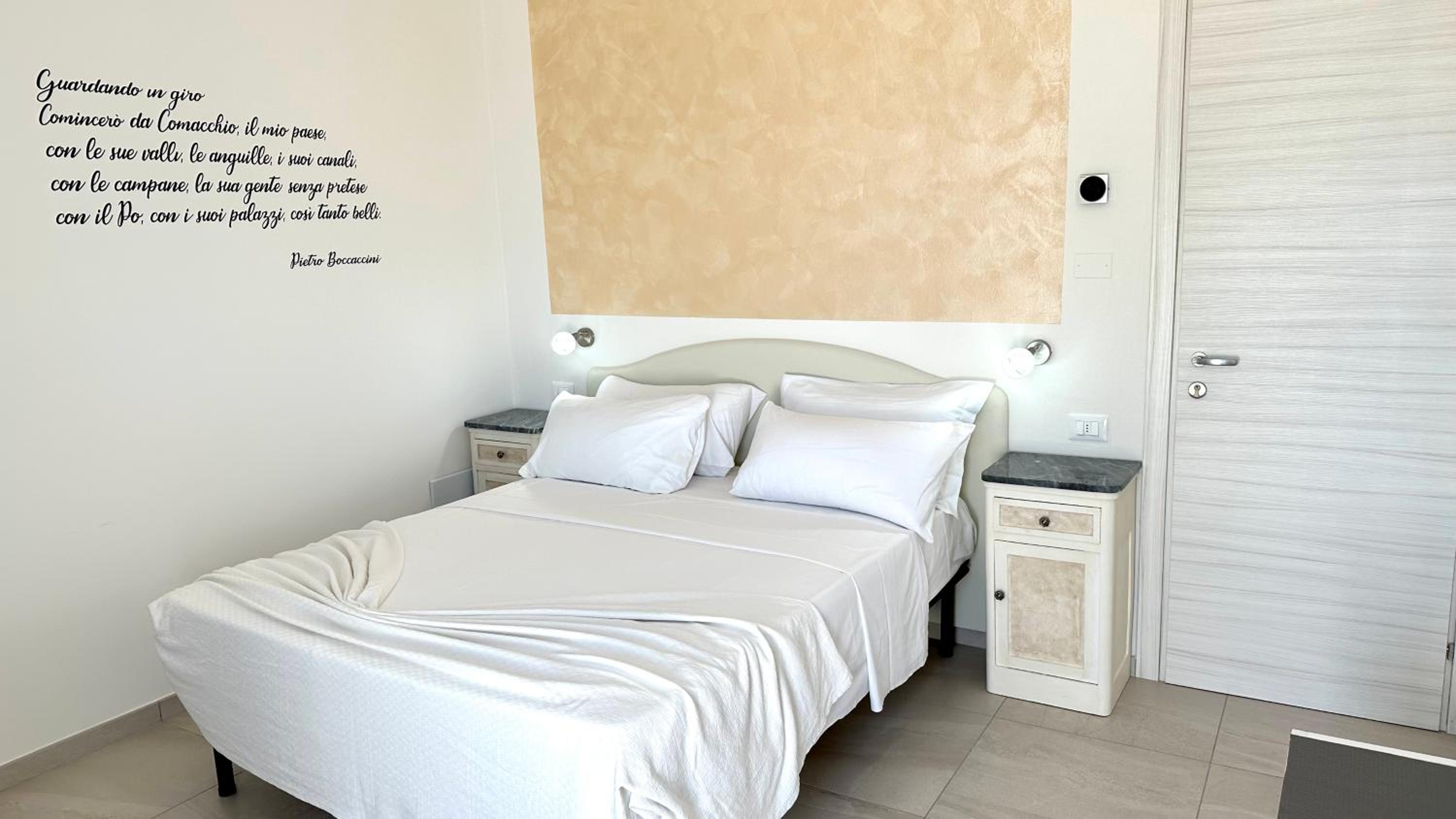 Double Room with Balcony photo 1