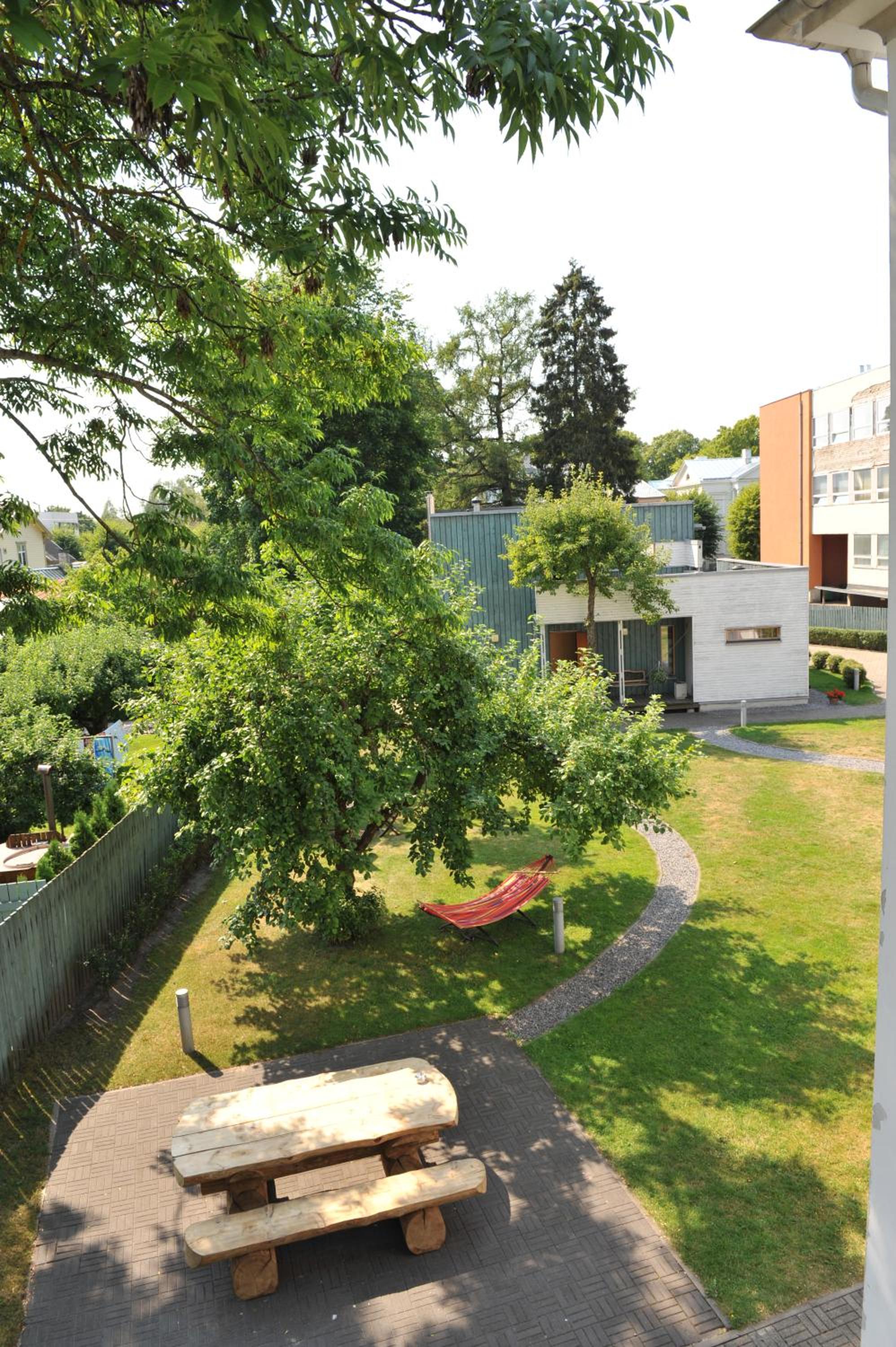 Five-Bedroom Apartment with Terrace photo 3