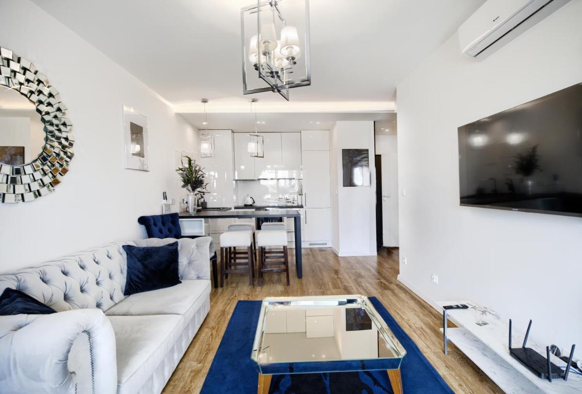 Deluxe Apartment - Photo 9