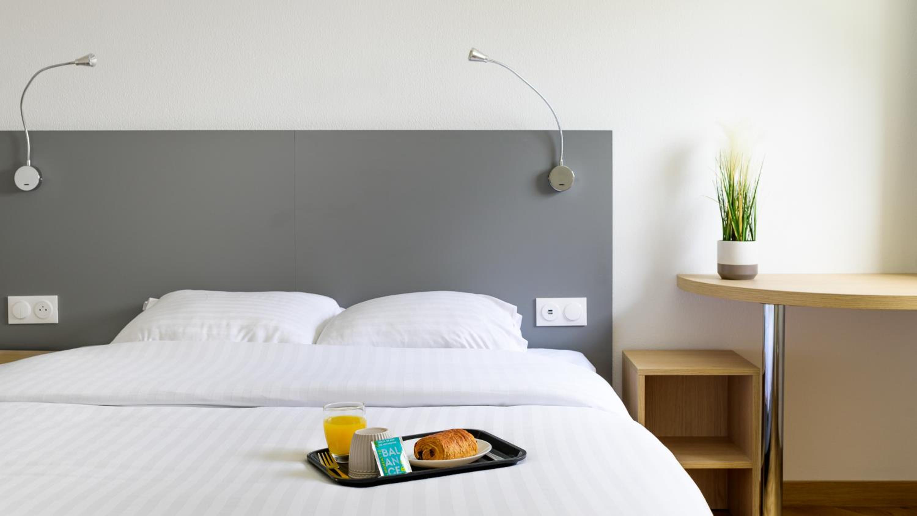 Double Room - Photo 25
