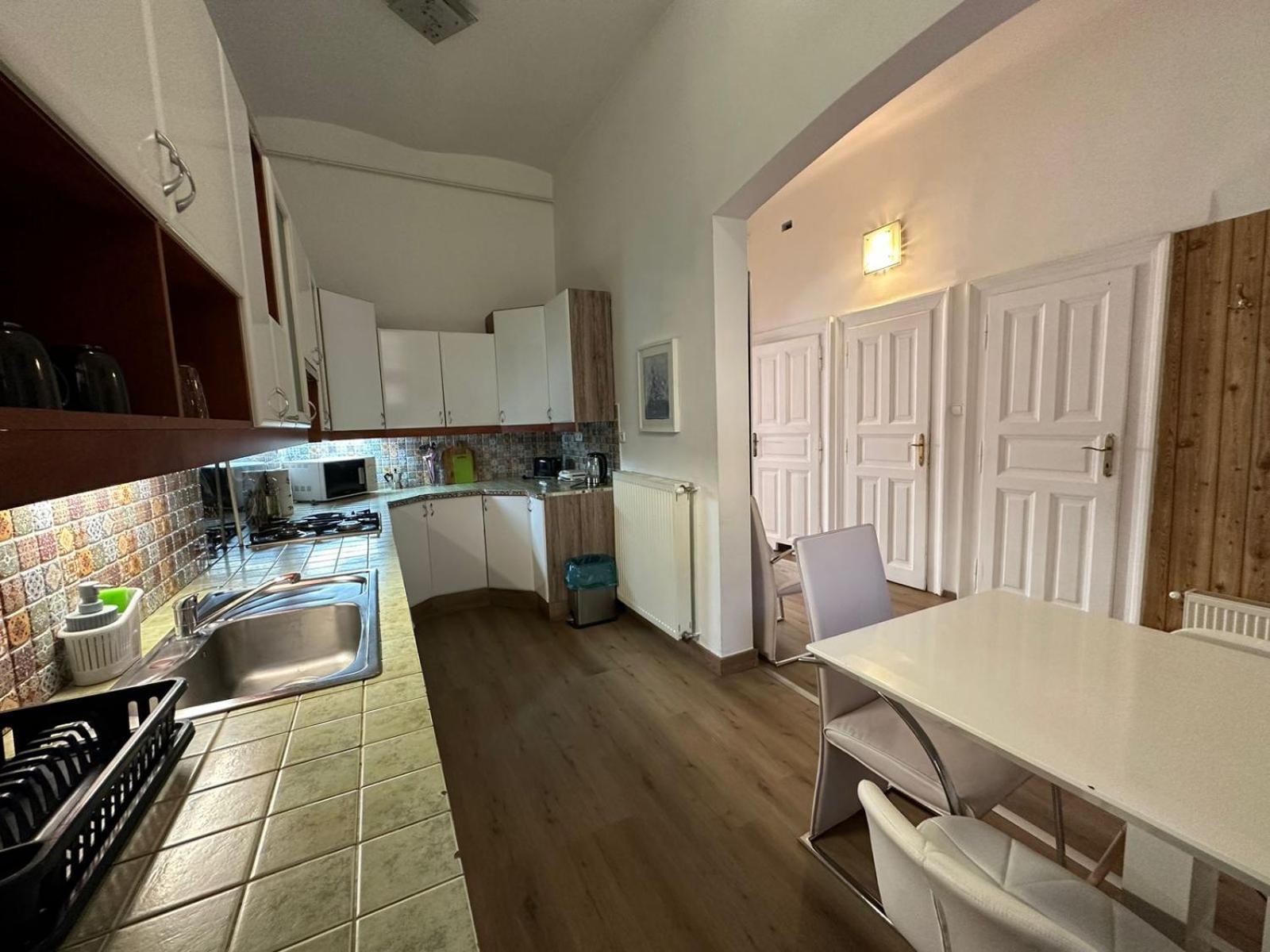 Deluxe Apartment - Photo 35