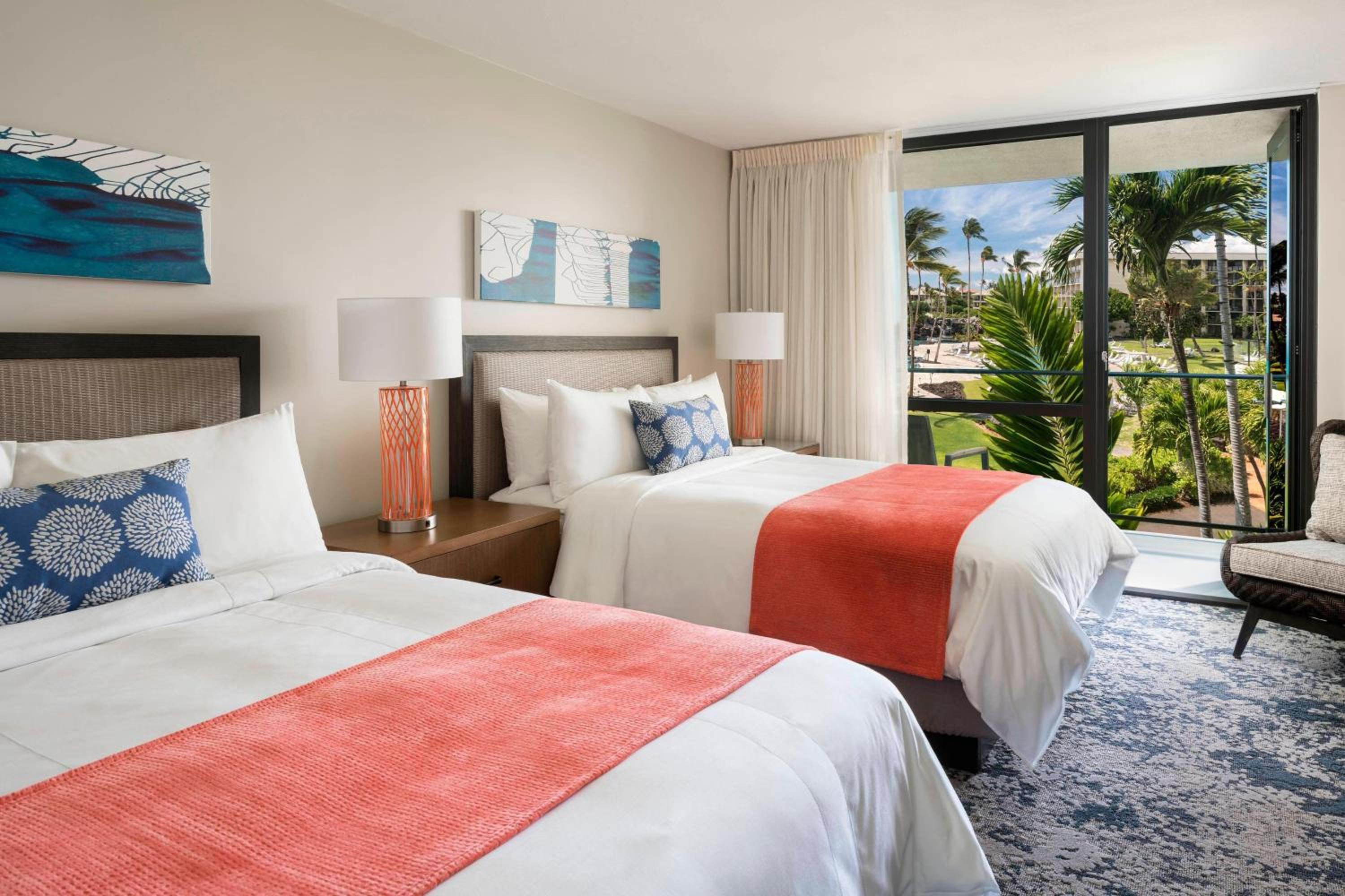 Two-Bedroom Suite with Pool View photo 2