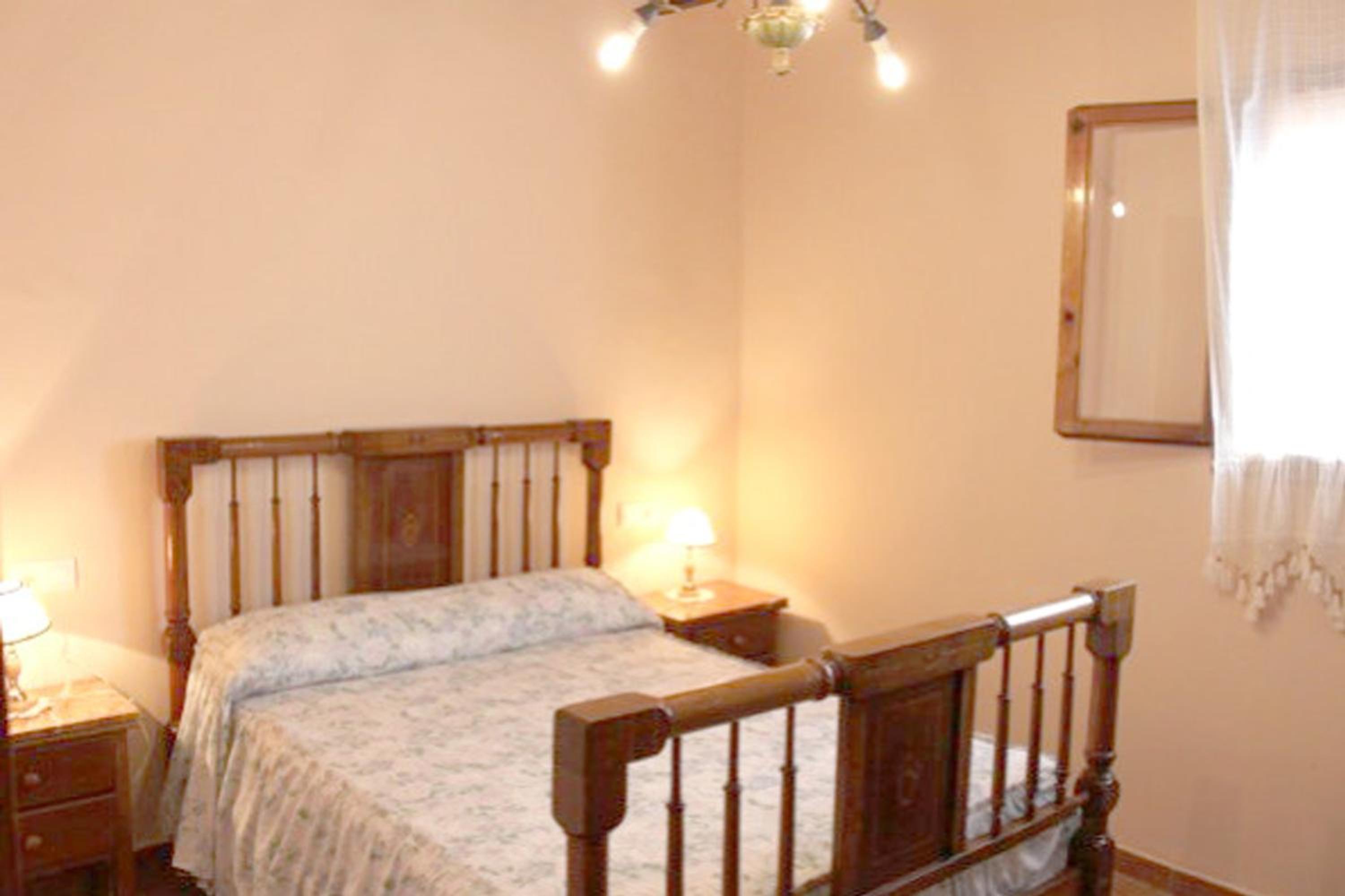 Four-Bedroom House photo 3