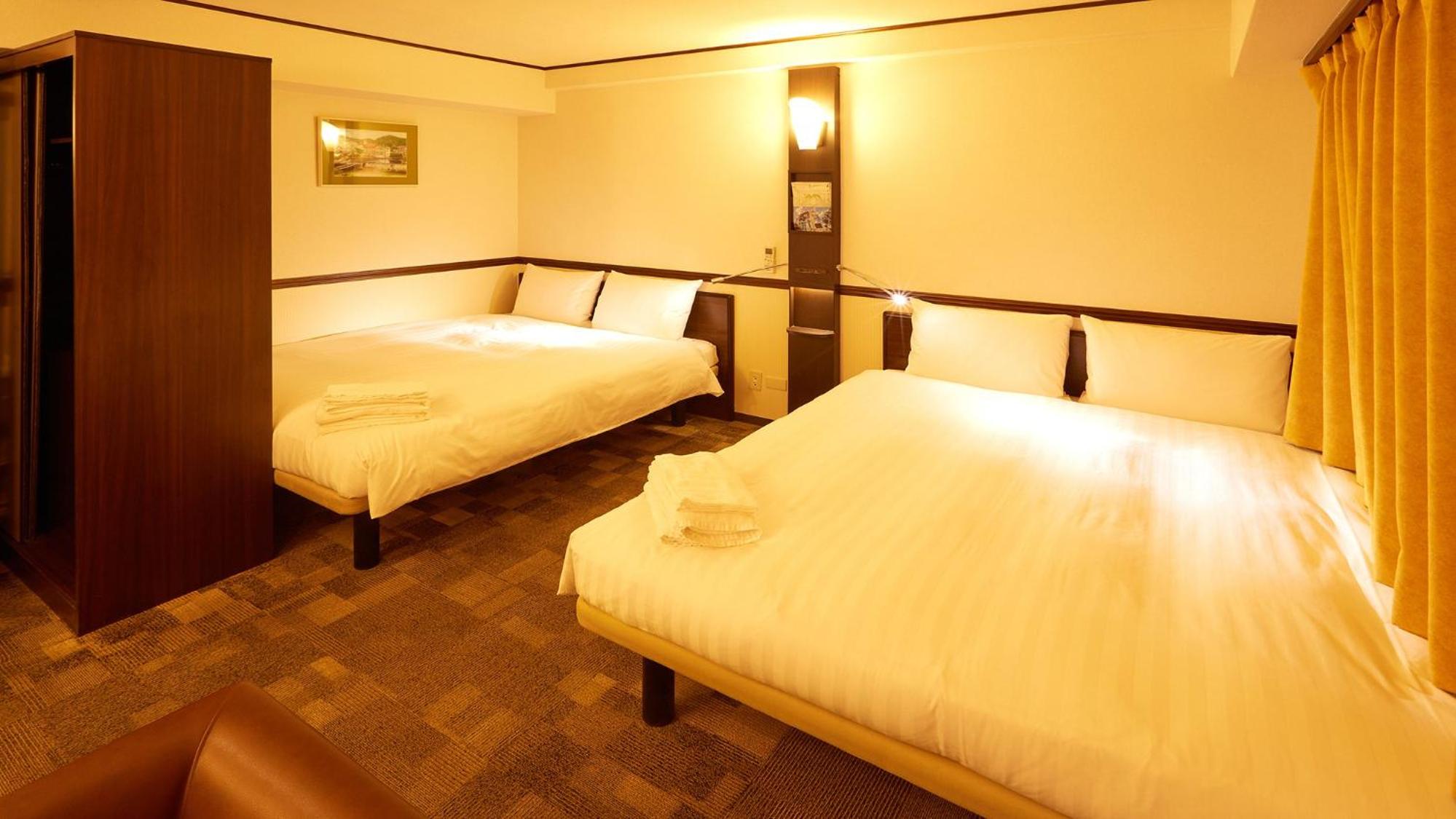 Deluxe Twin Room - Non-Smoking photo 2