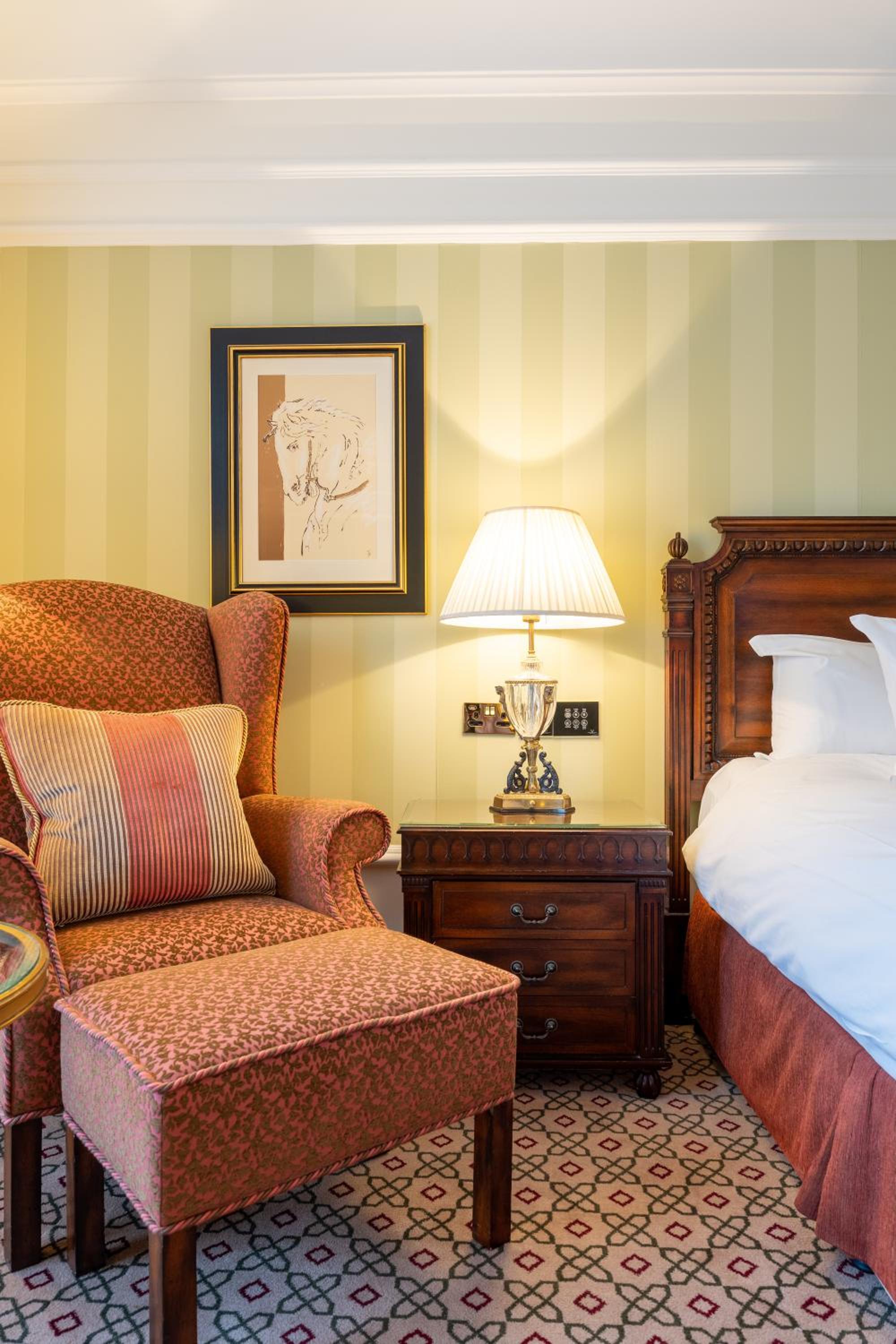 Guestroom with King Bed & Mountain View - Photo 1