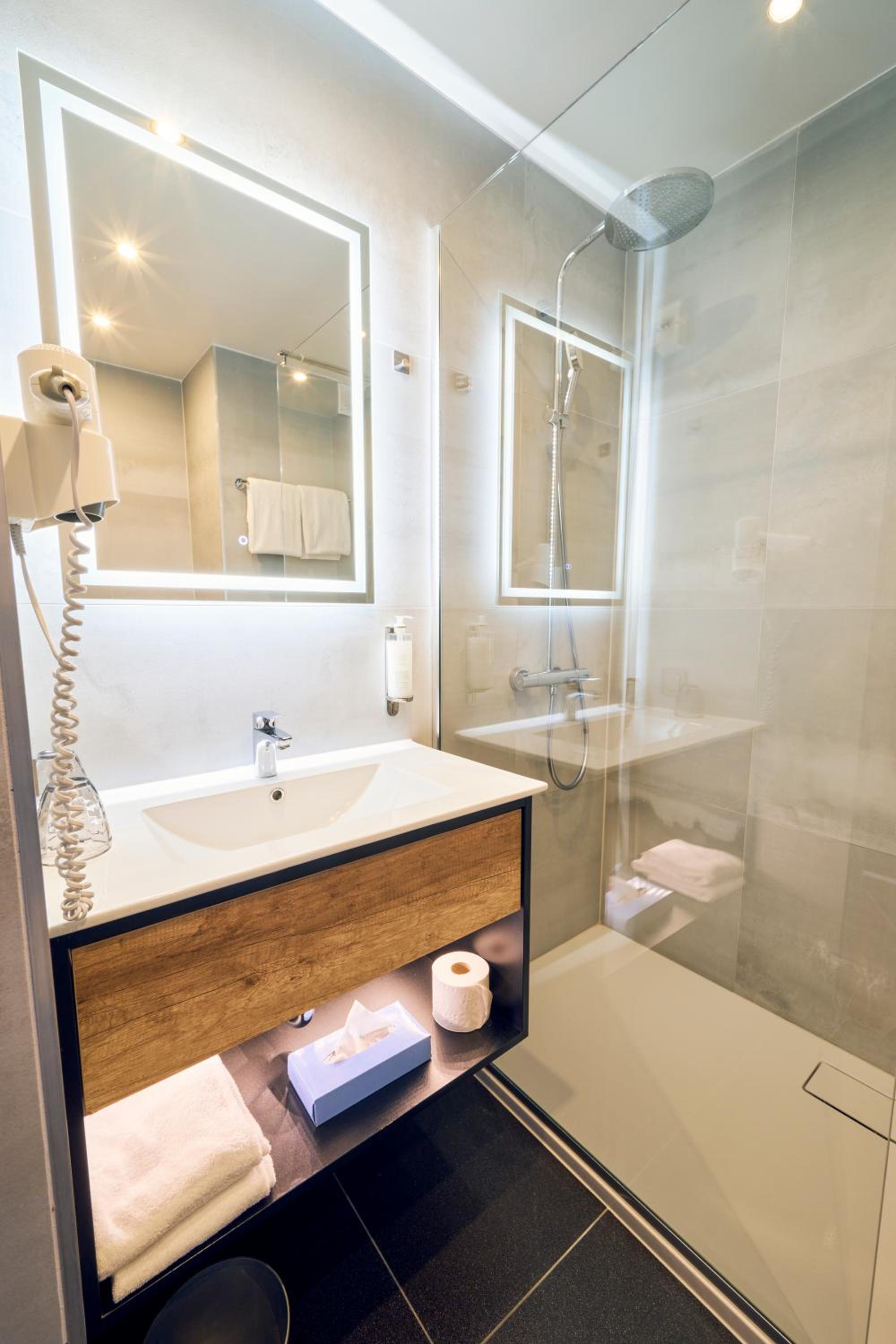 Executive Double or Twin Room photo 3