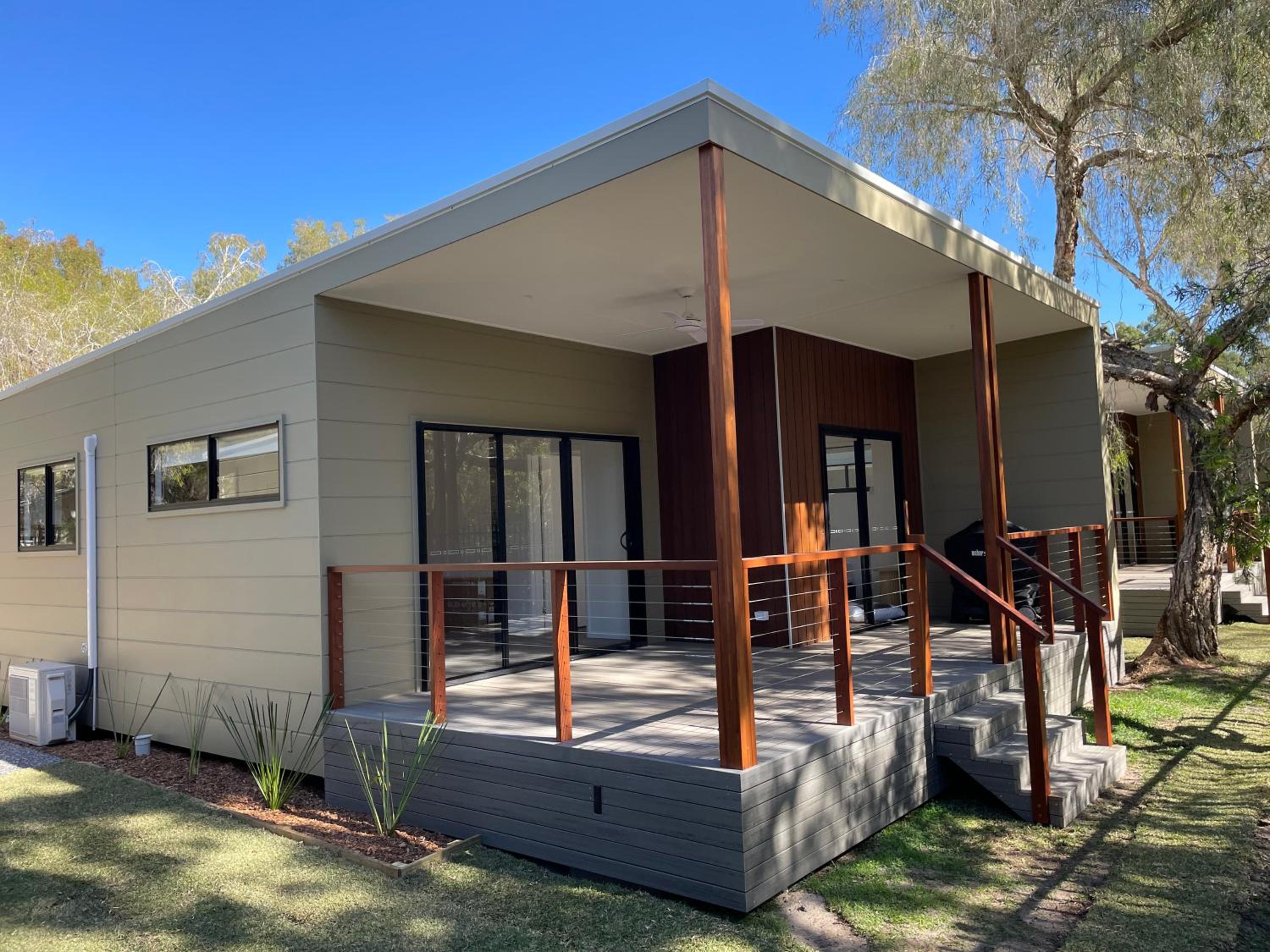 Three-Bedroom Villa photo 2