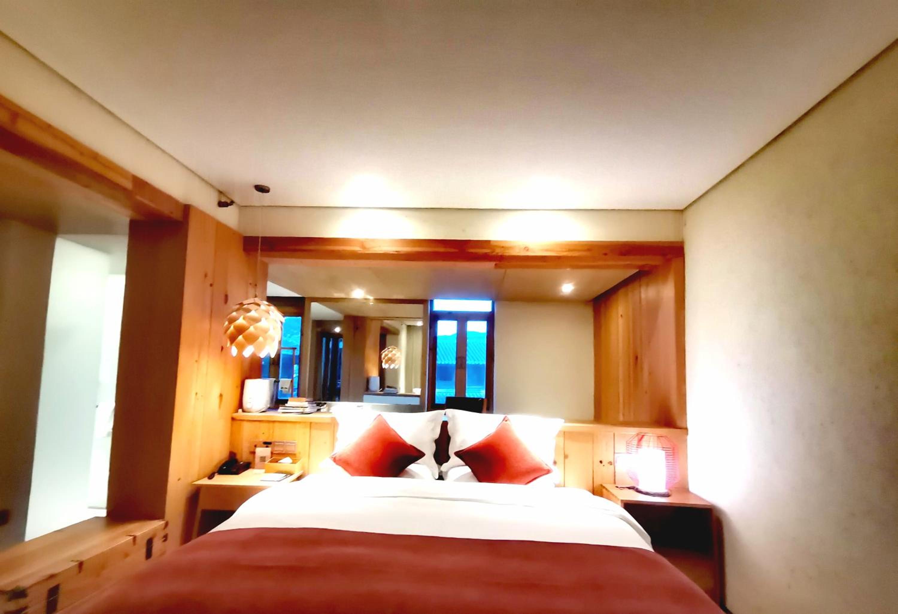Deluxe Double Room photo 2