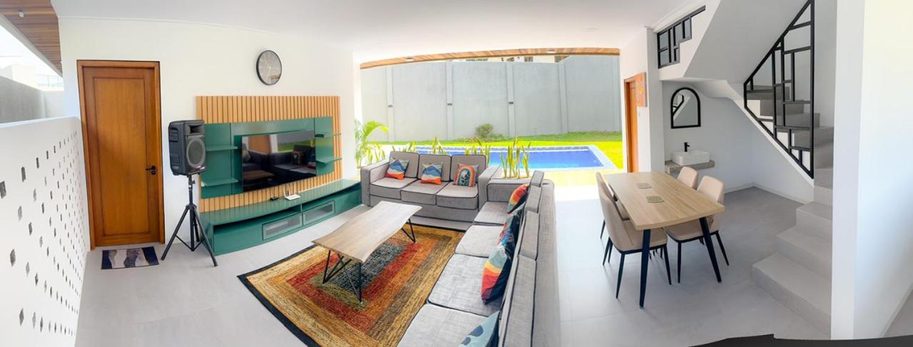 Three-Bedroom Villa photo 1