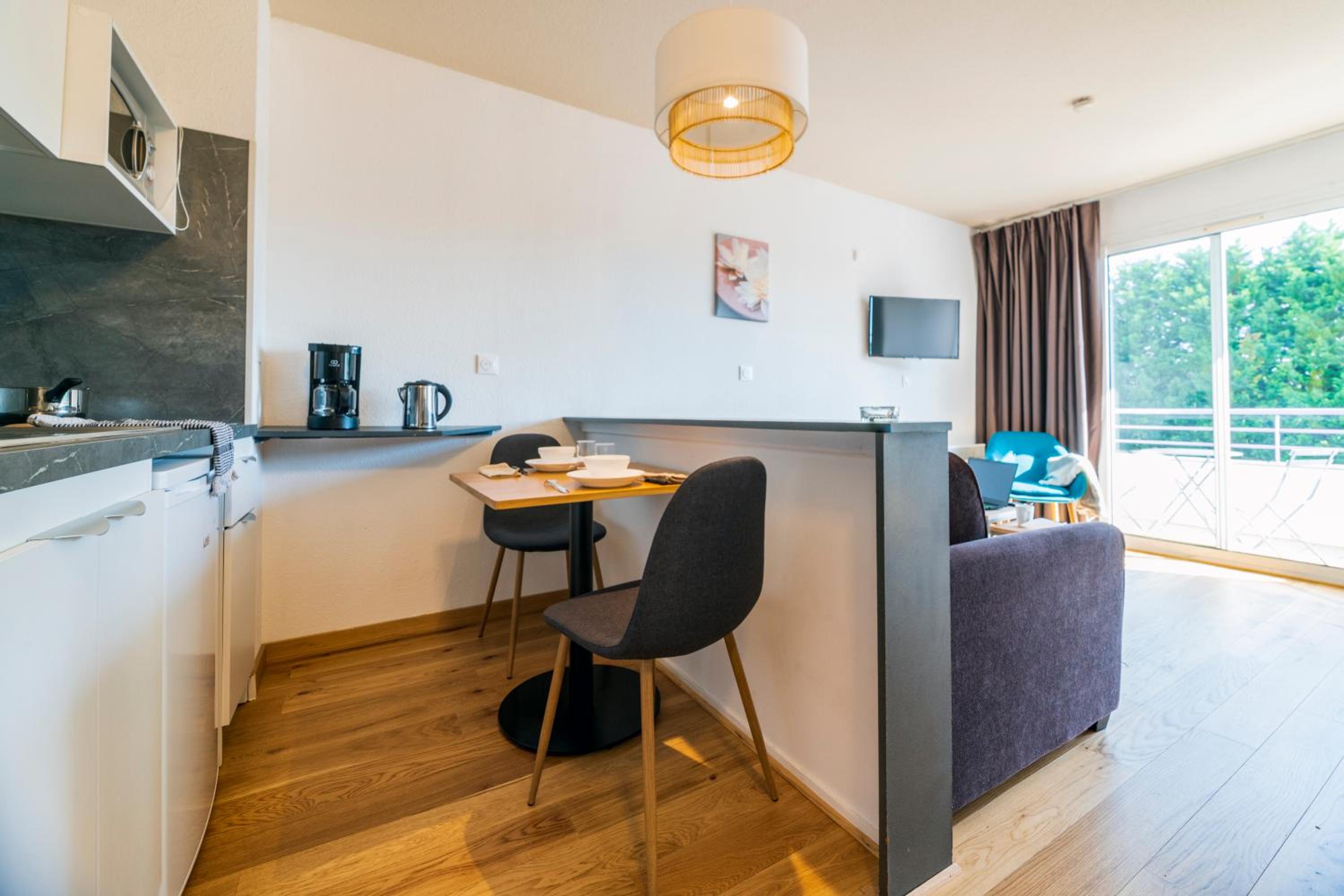 Apartment (2 Adults) with terrace - Photo 5
