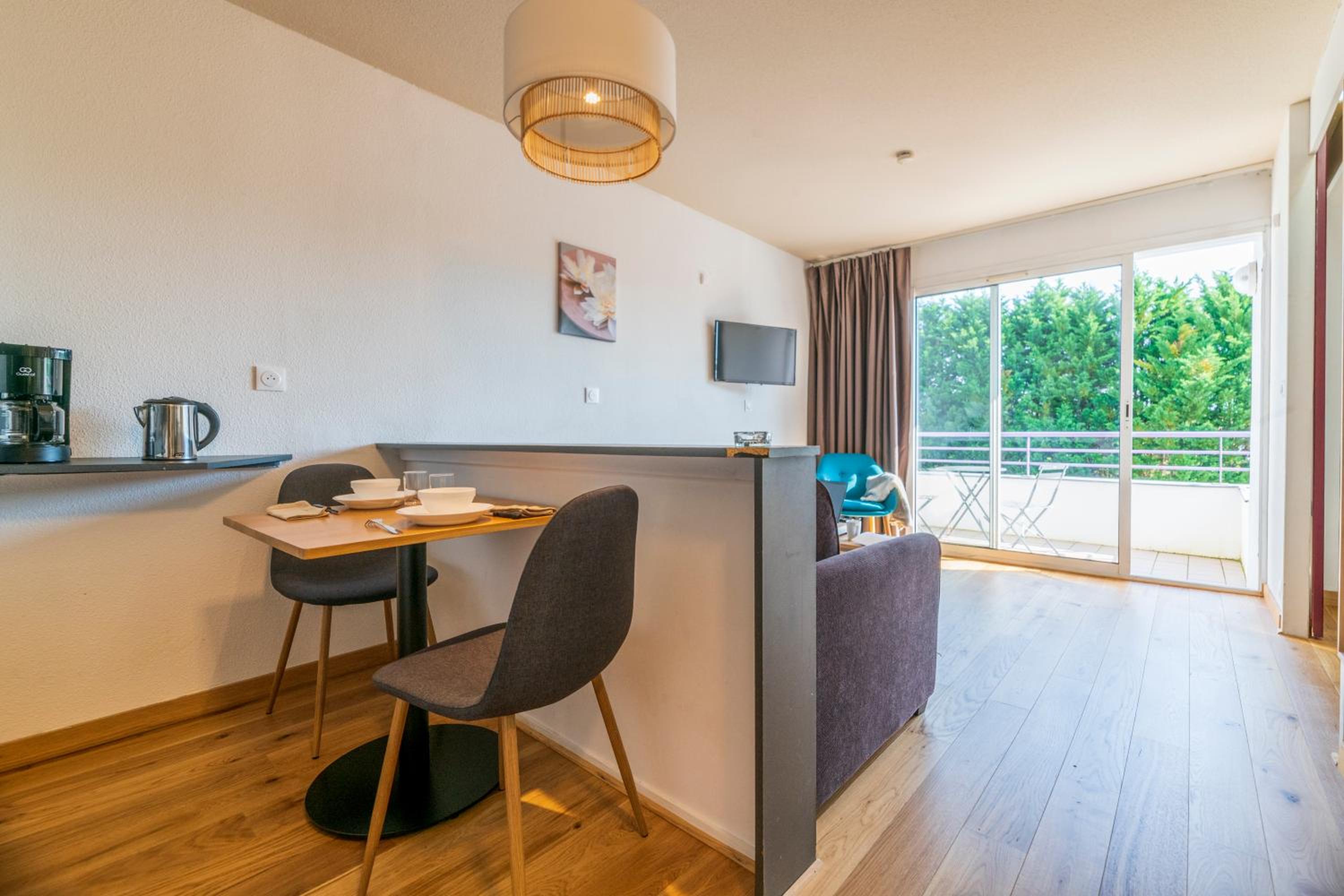 Apartment (2 Adults) with terrace - Photo 3