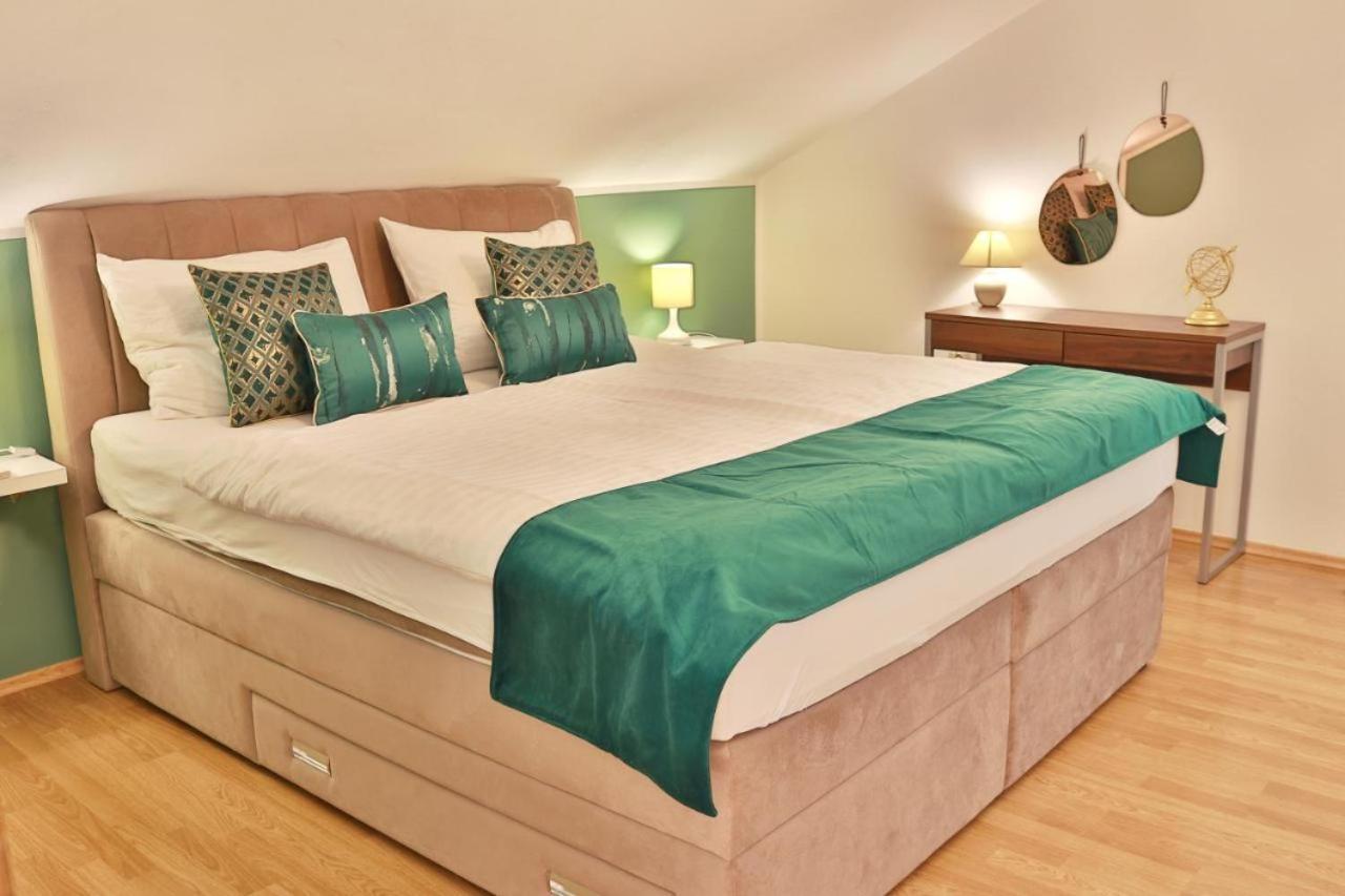 King Room photo 3