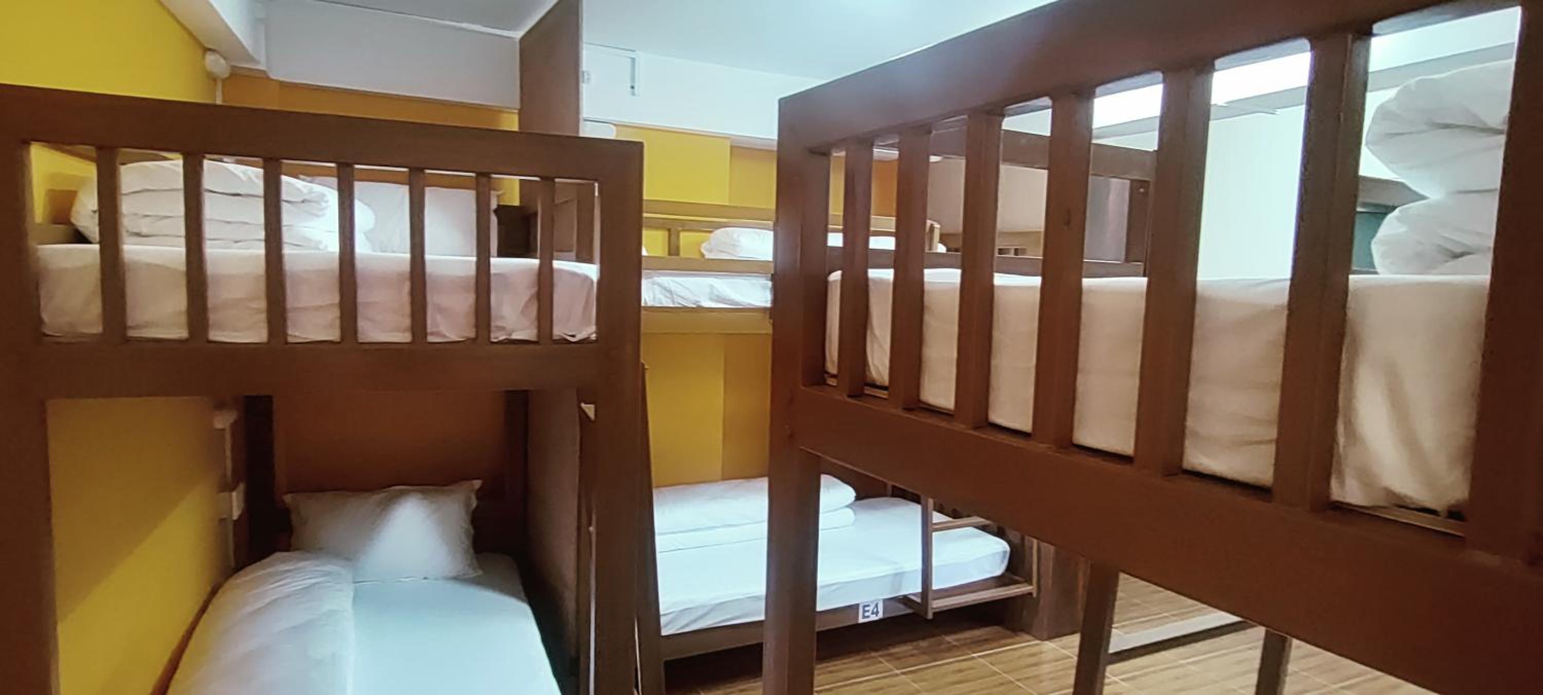 Bed in 6-Bed Mixed Dormitory Room photo 2