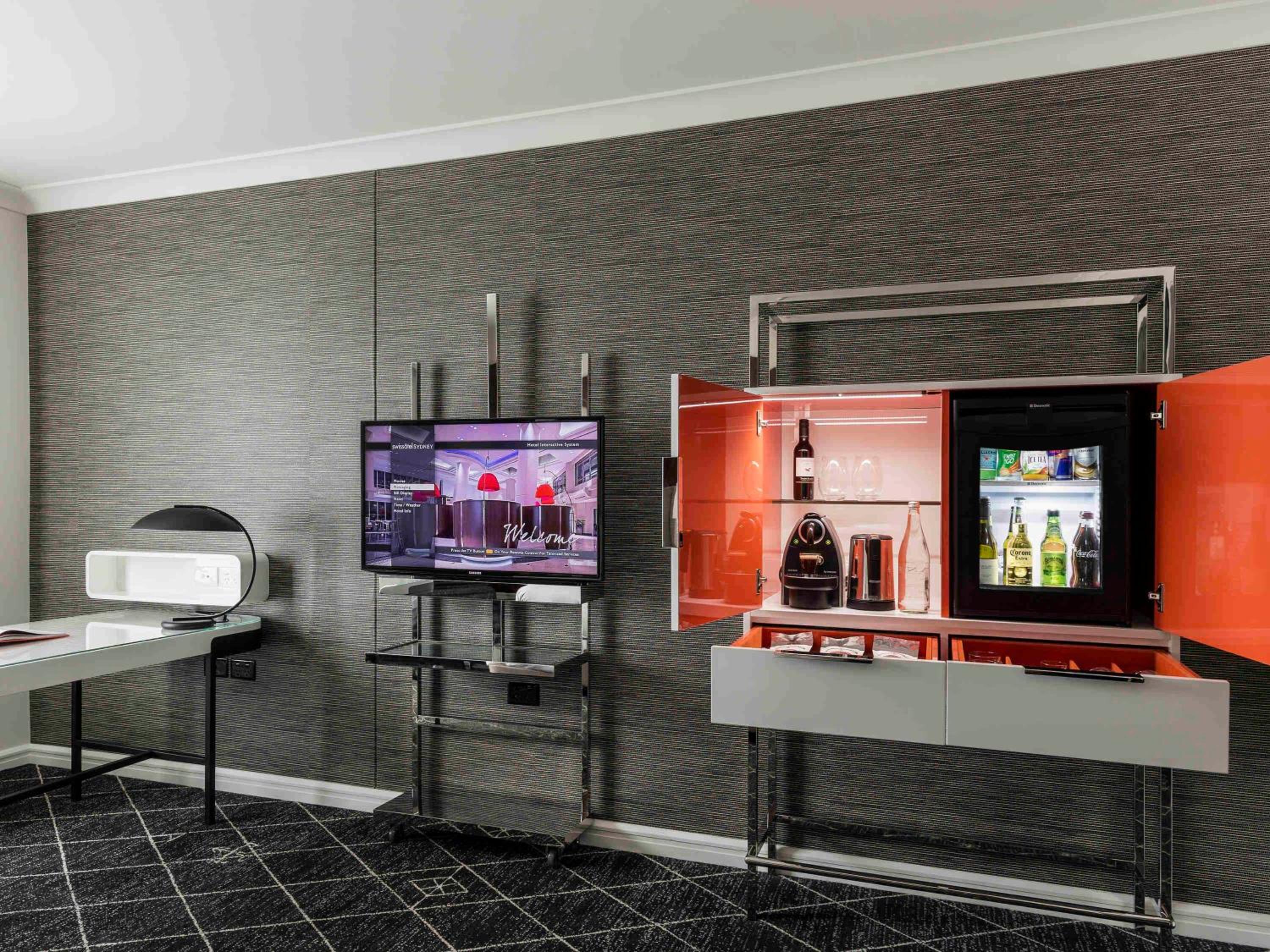 Swiss Advantage Twin Room - High Floor