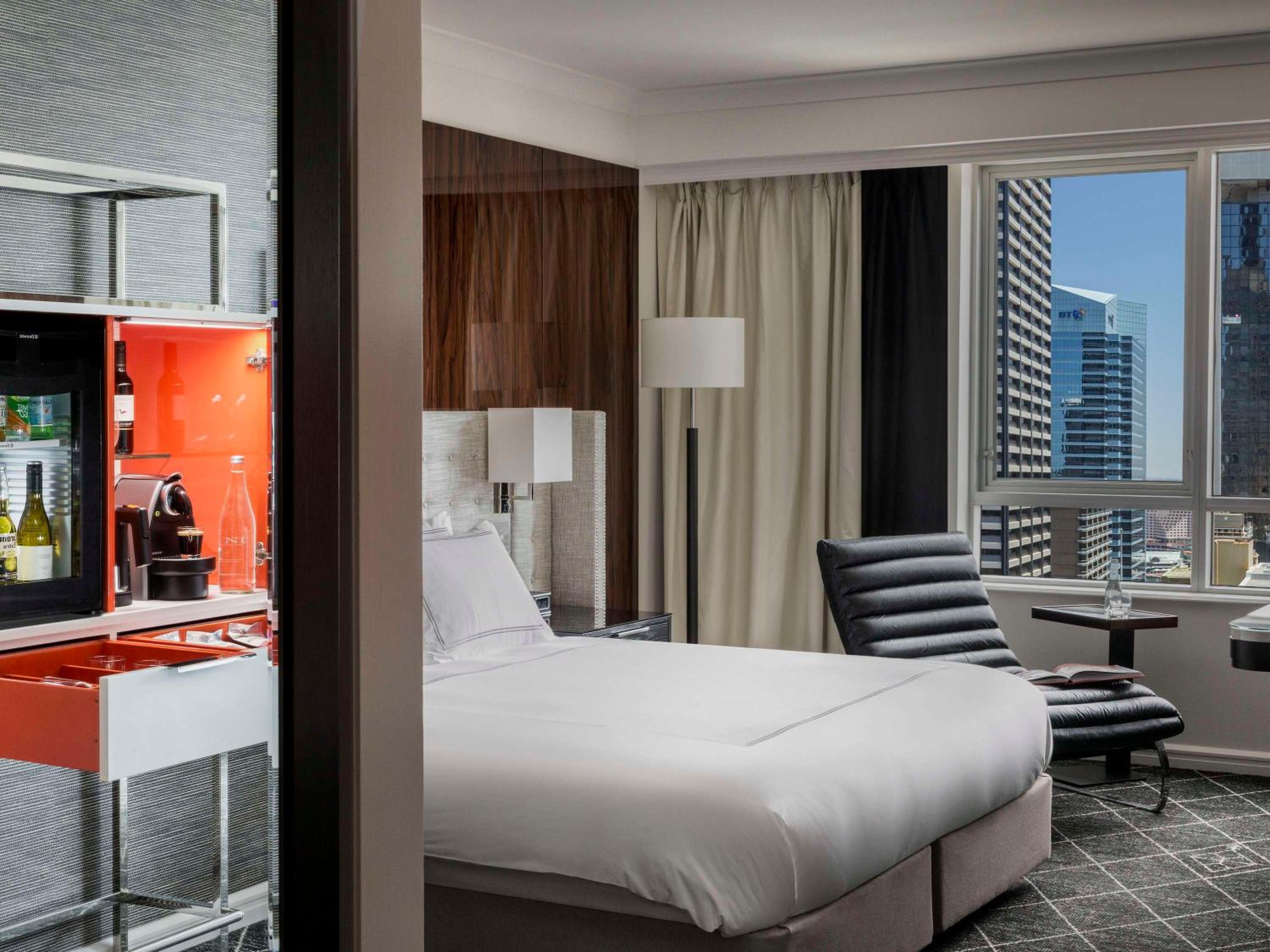 Swiss Executive King Room - High Floor - Club Access