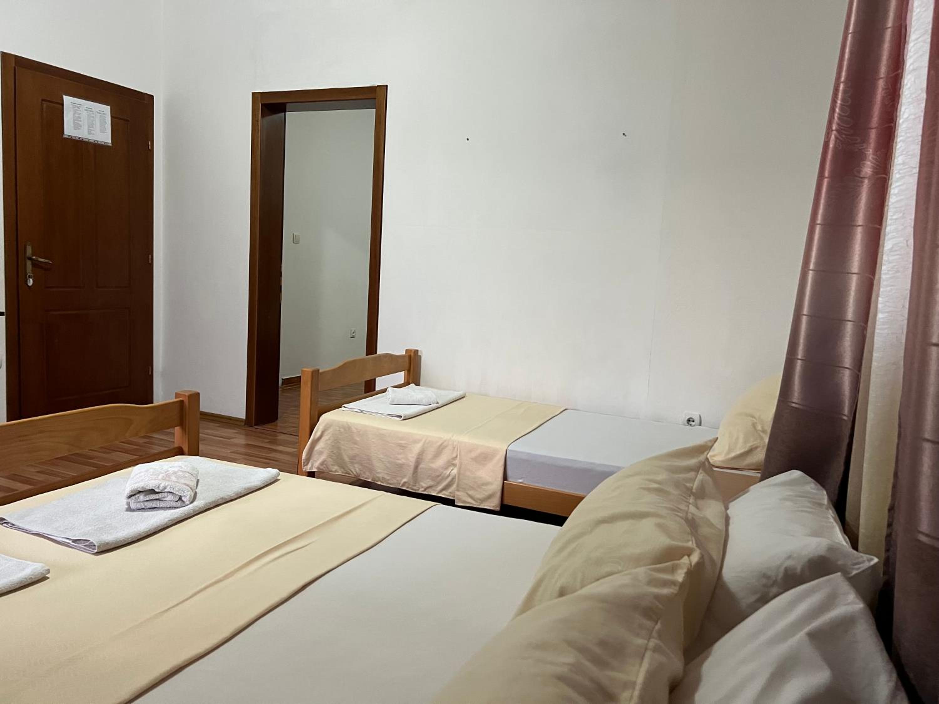 Studio Apartment photo 1