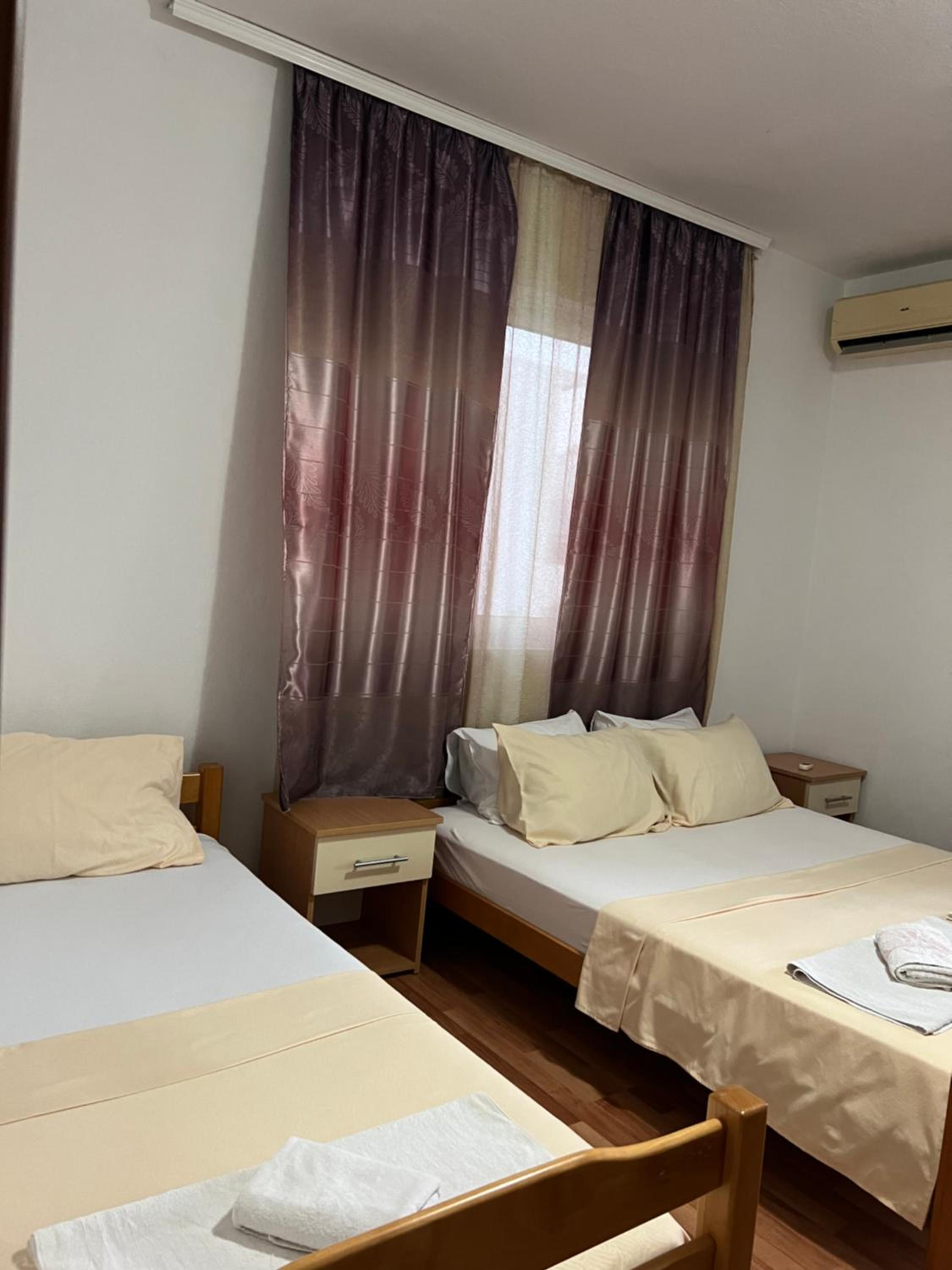 Studio Apartment photo 2