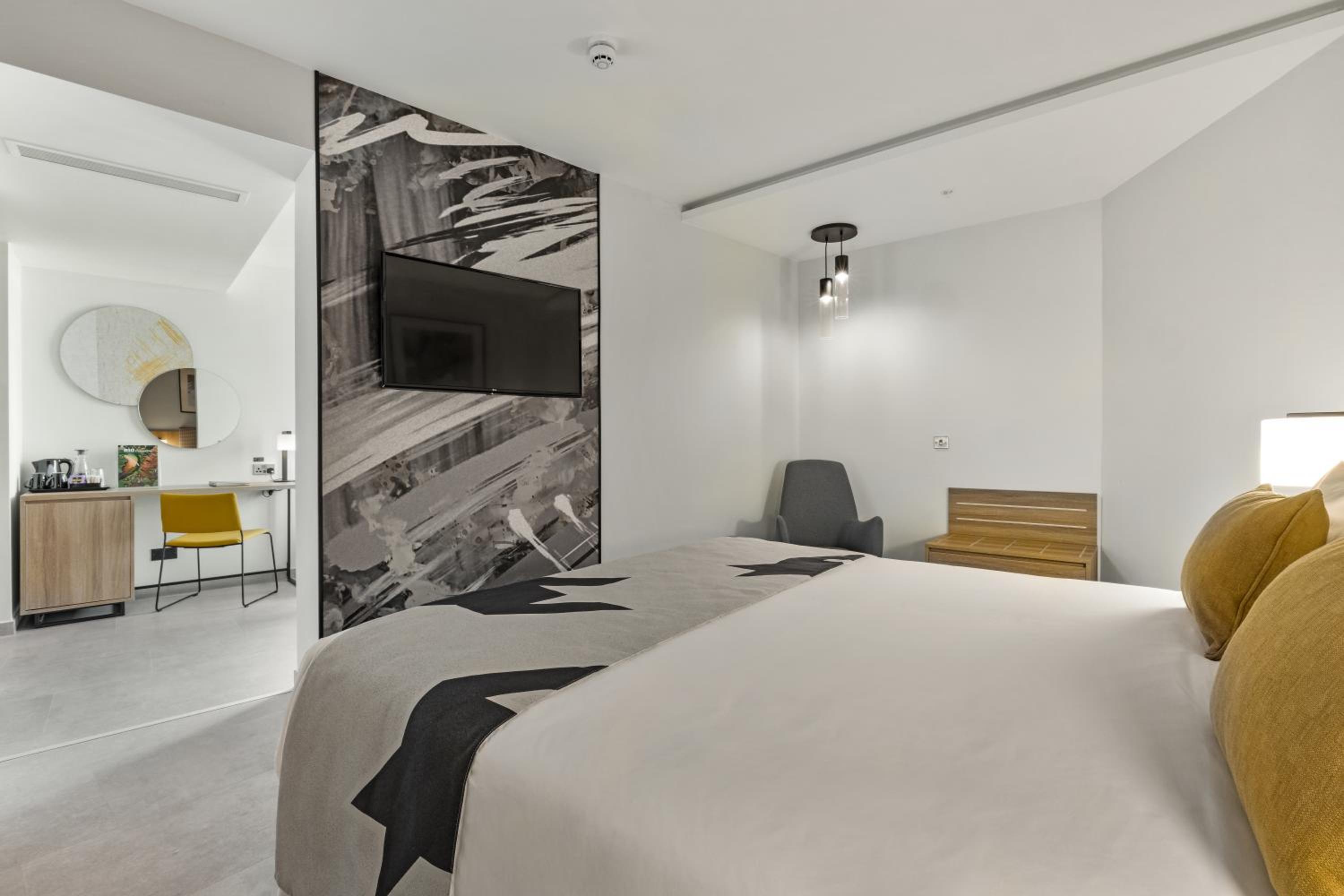 Family Junior Suite King photo 3
