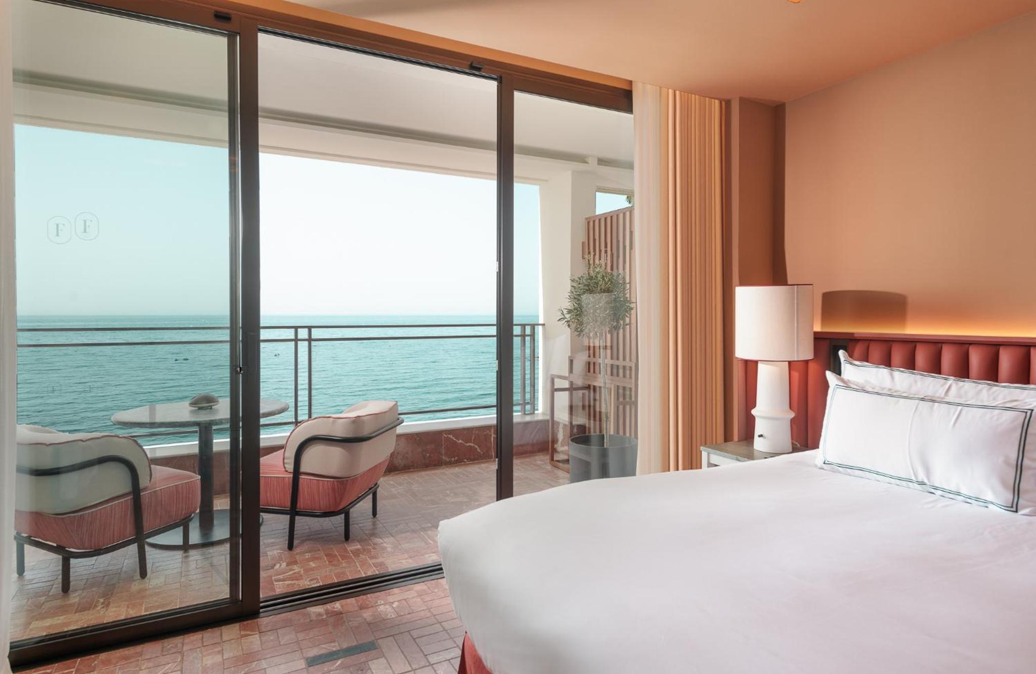Selected Double Room with Sea View thumbnail 6