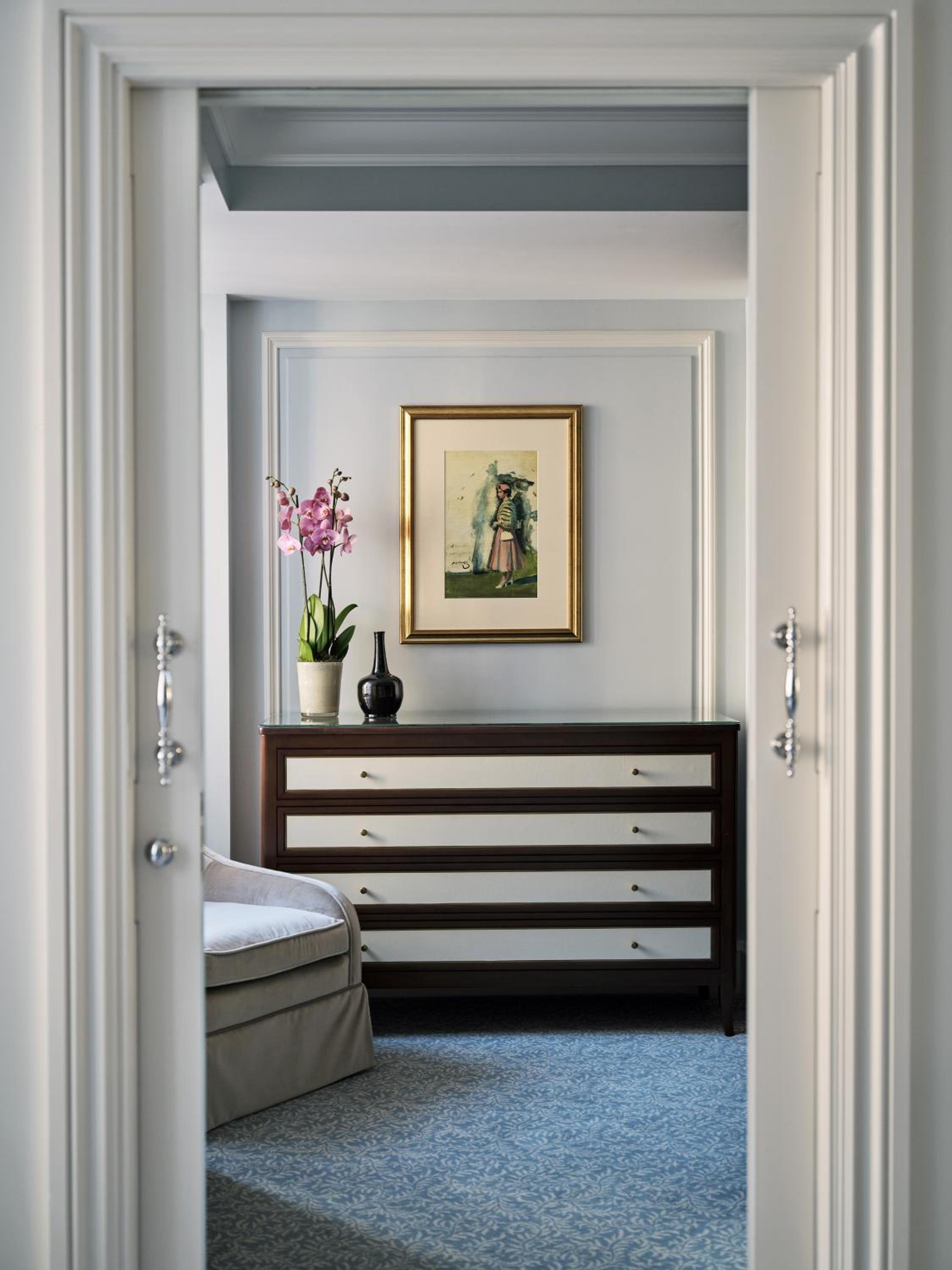 Regal Suite