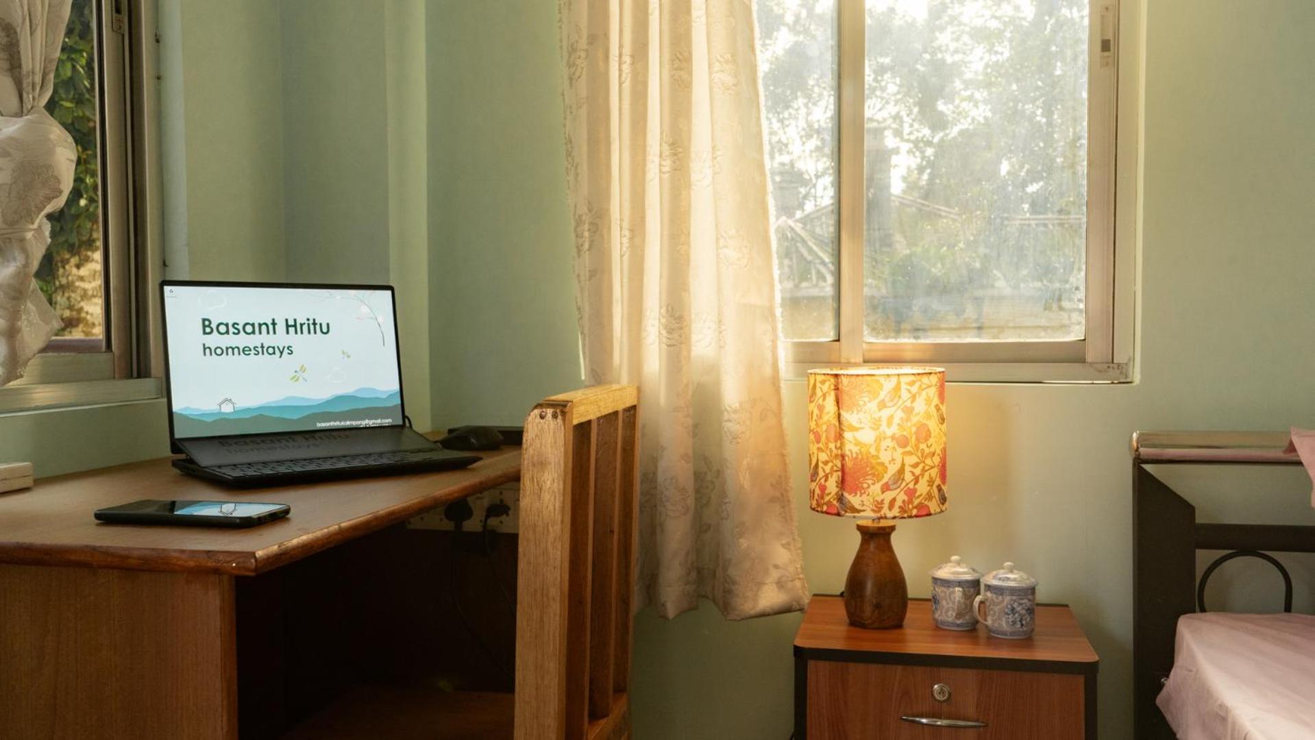 Double Room with Balcony (2 Adults + 1 Child) photo 2