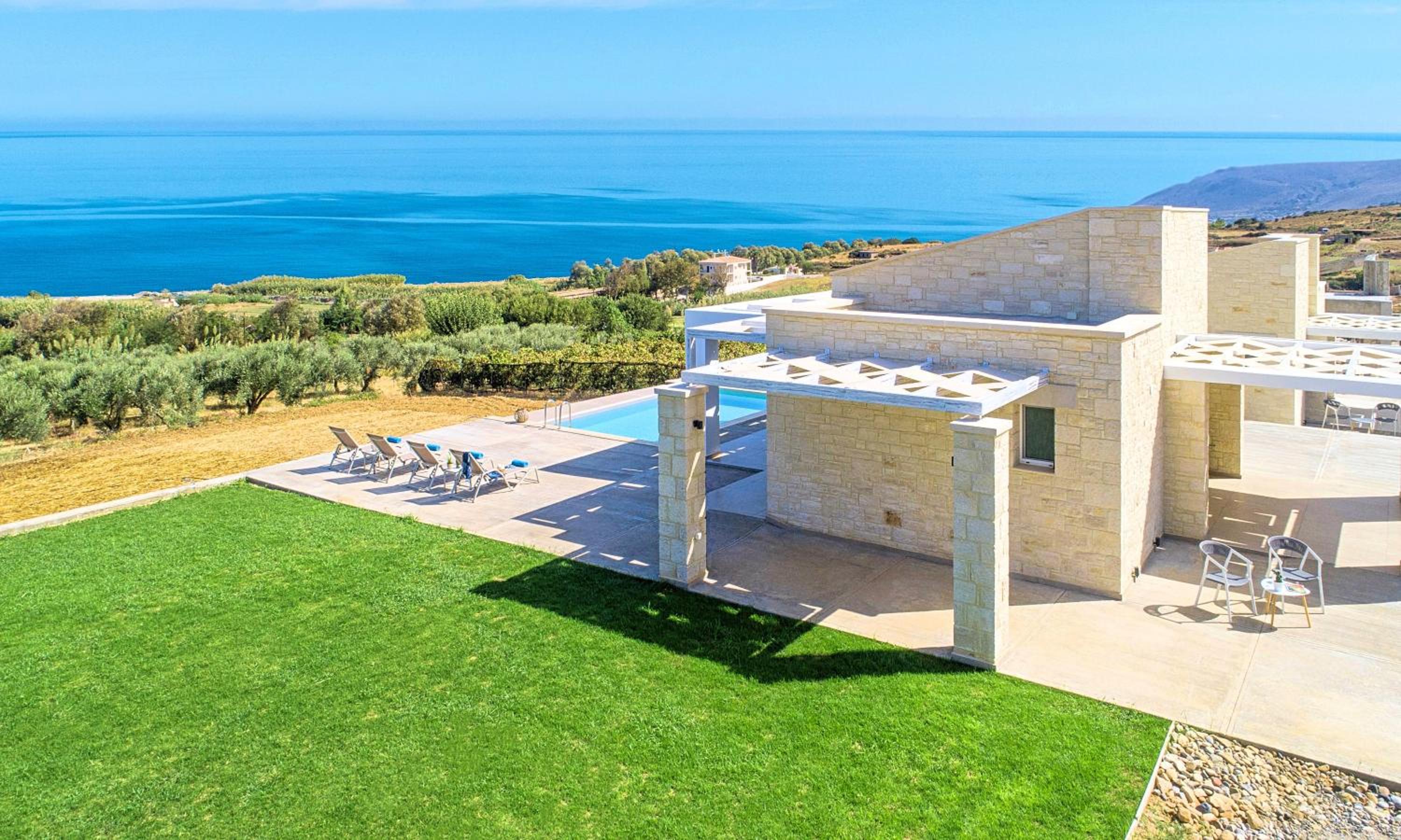Villa with Sea View photo 3