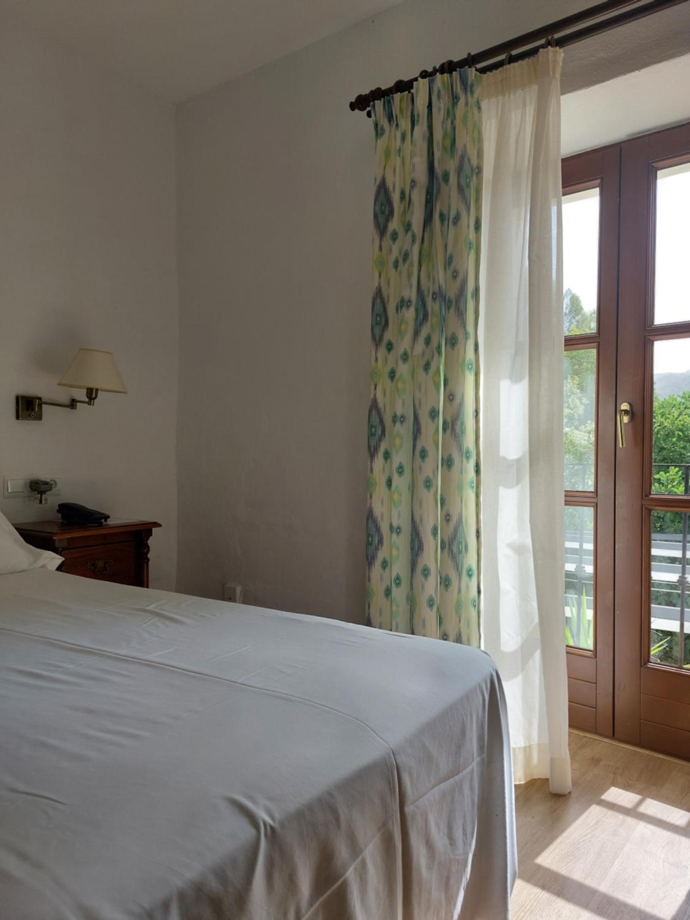 Standard Double or Twin Room photo 2