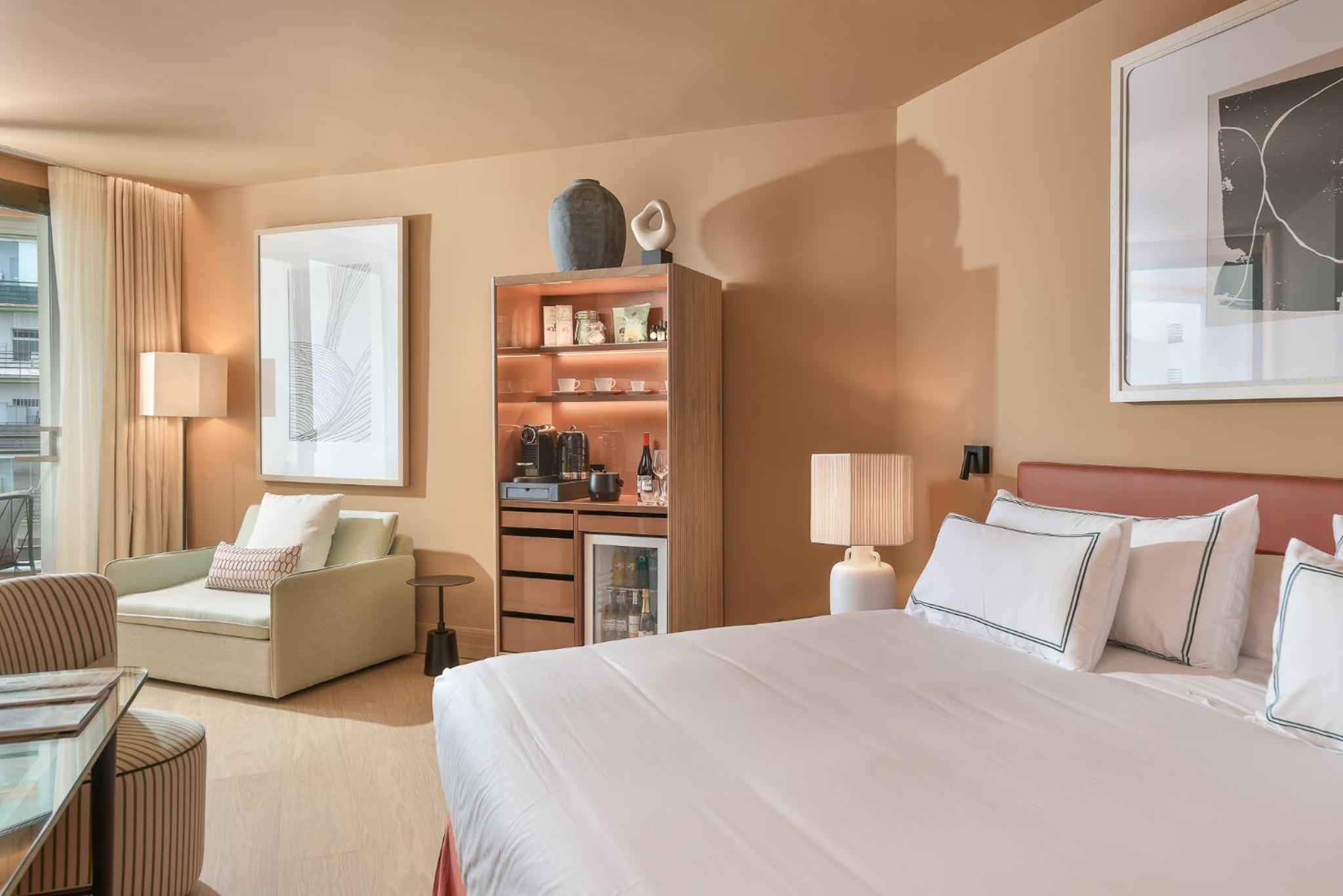 Doppelzimmer mit Terrasse (2 Erwachsene + 1 Kind)