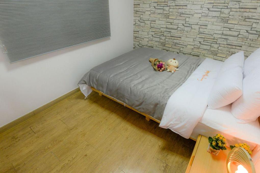 Suite with Terrace - Photo 6