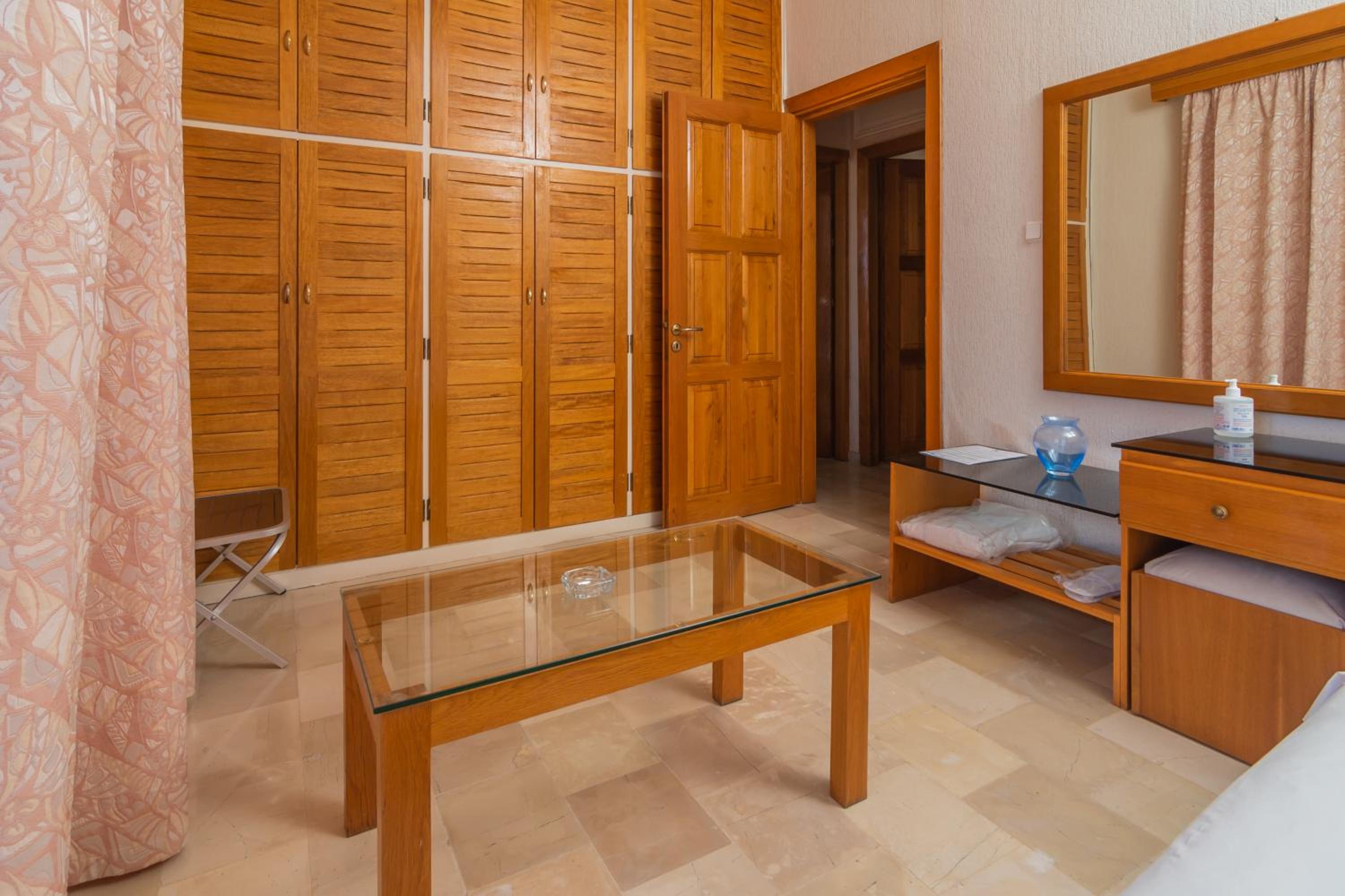 Superior Double Room - Photo 4