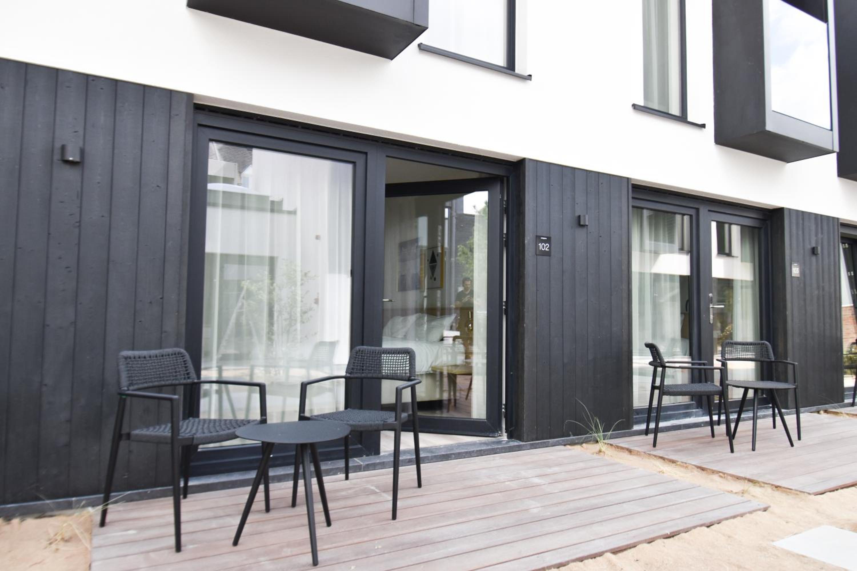 Double or Twin Room with Terrace - Photo 2