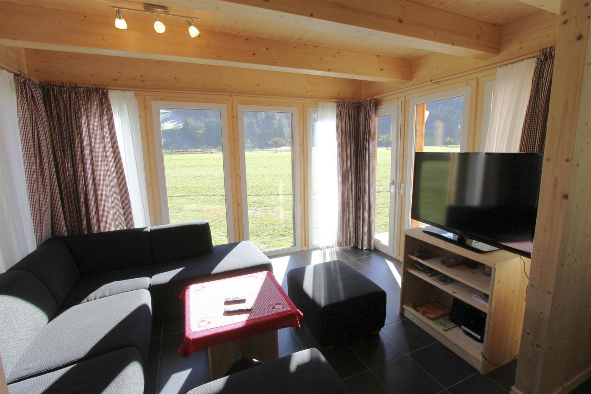 Premium Chalet 14 with sauna & whirlpool