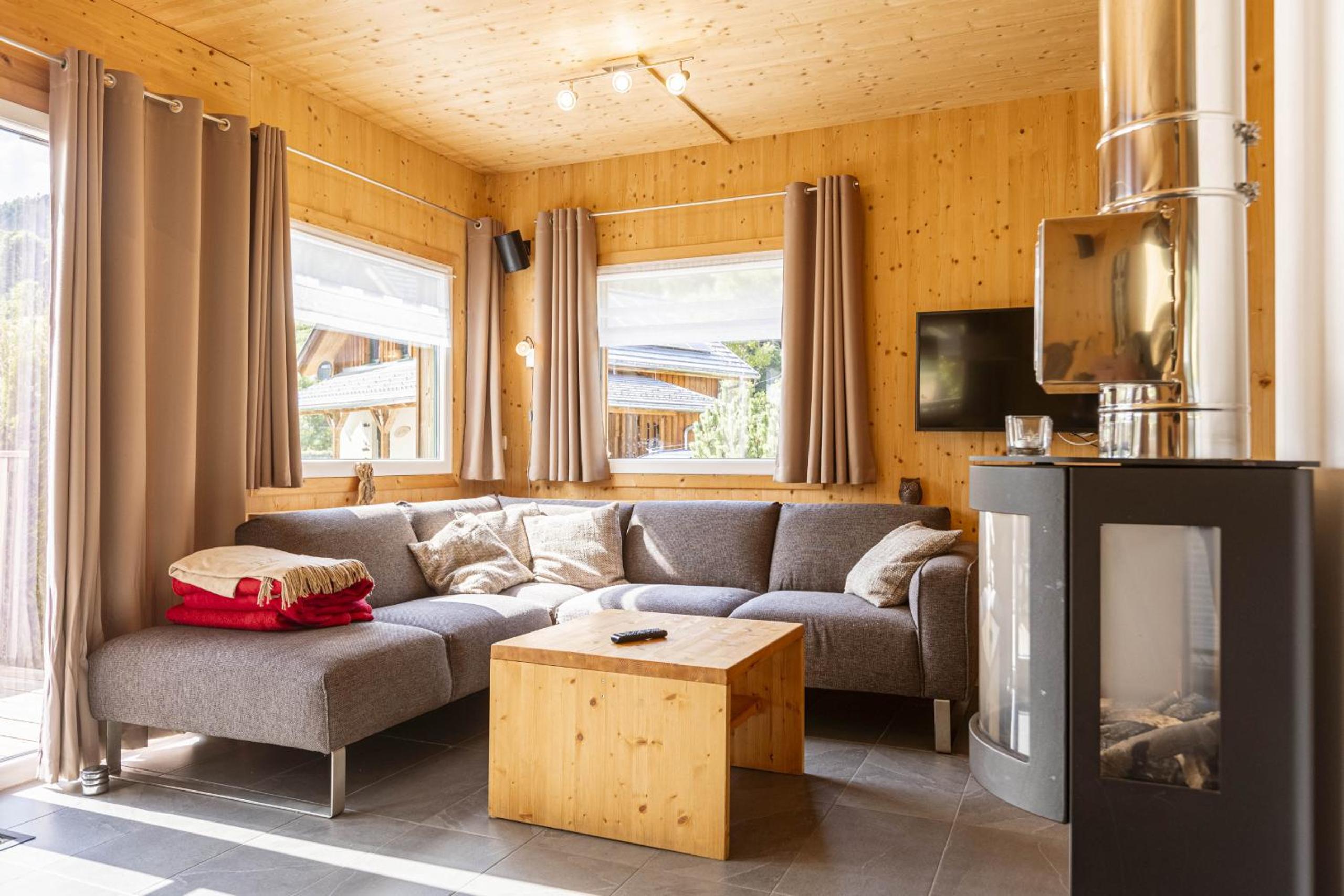 Superior Chalet 19 with ir-sauna & whirlpool photo 1