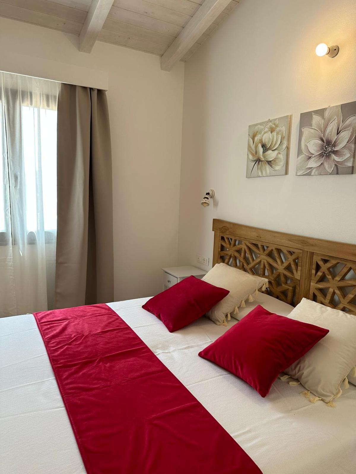  Deluxe Double Room with Terrace - Photo 7
