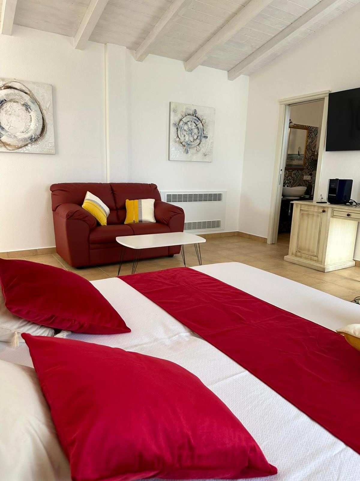  Deluxe Double Room with Terrace - Photo 3