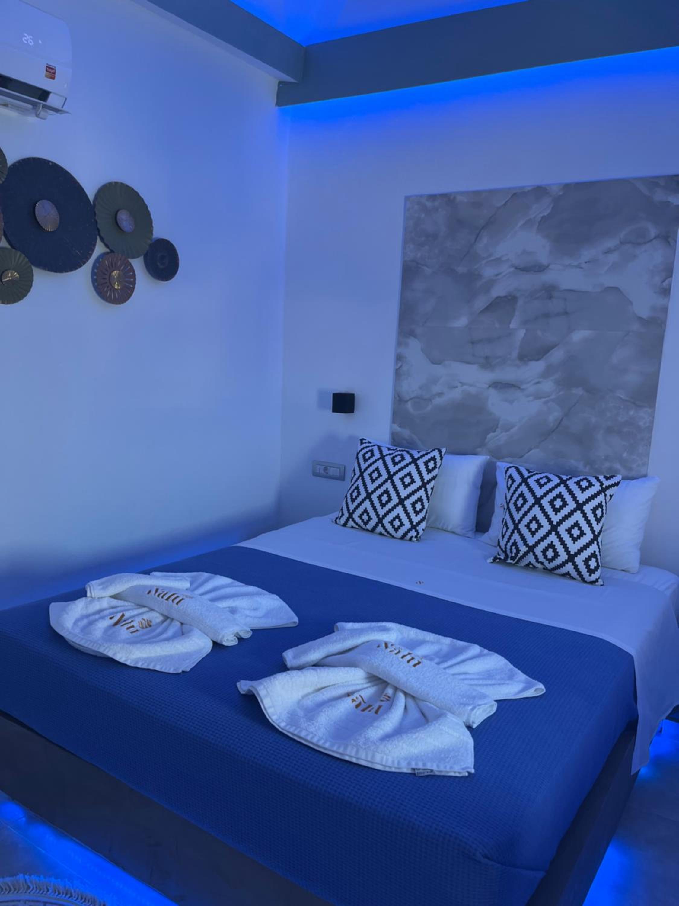 Deluxe Suite with Sea View