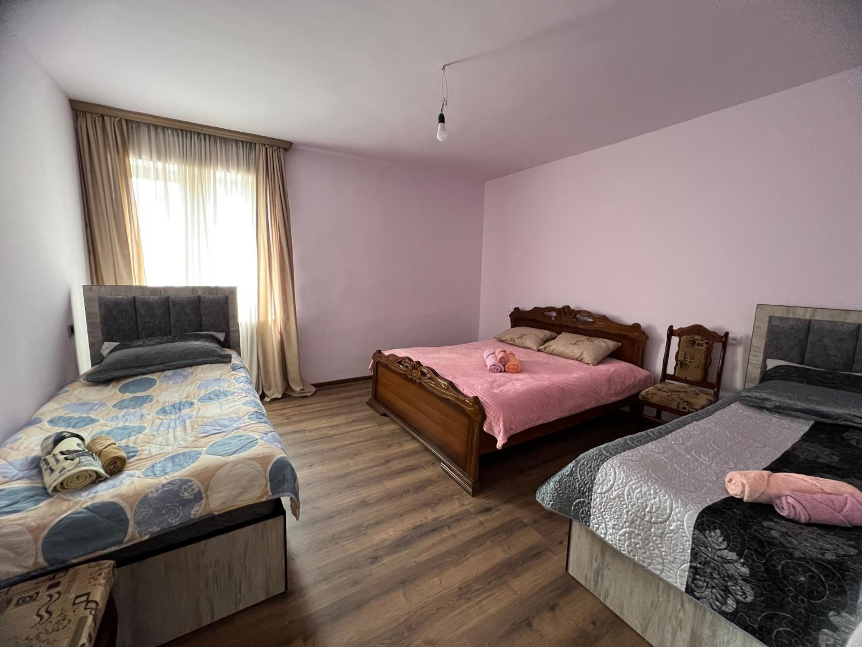 Quadruple Room with Mountain View photo 2