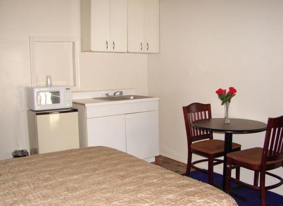 Double Room with Two Double Beds photo 3