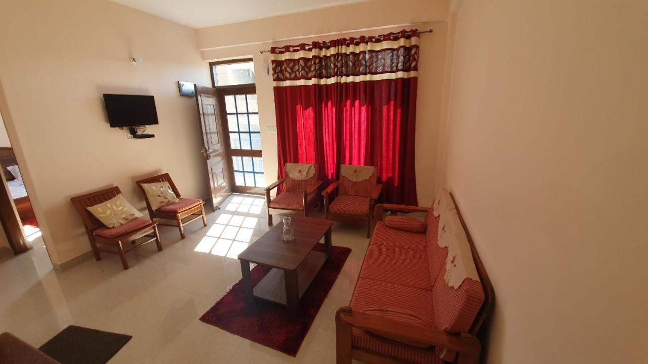 Two-Bedroom Townhouse - Photo 9