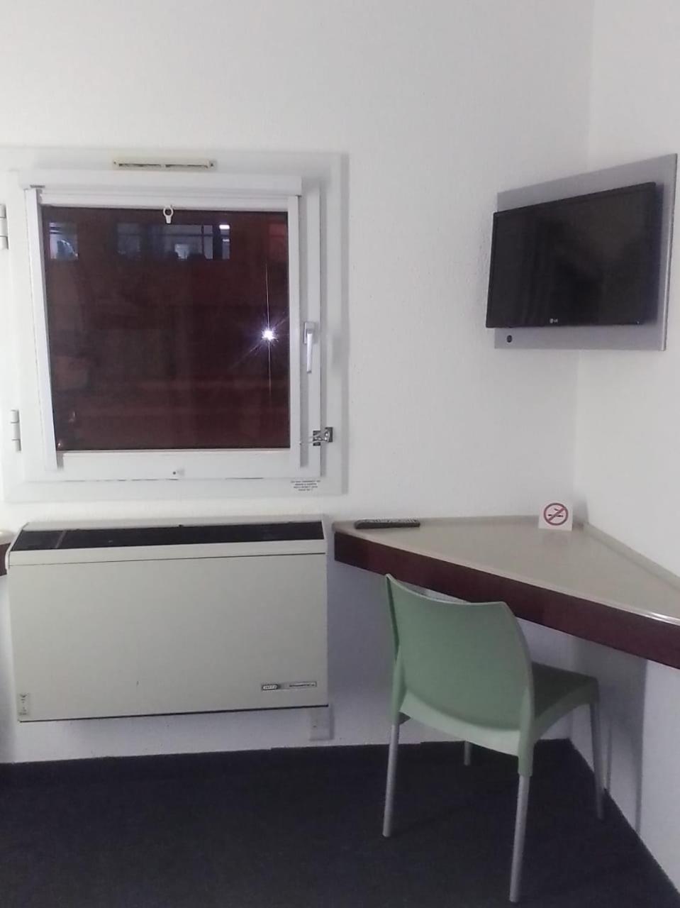 Standard Triple Room - Photo 1