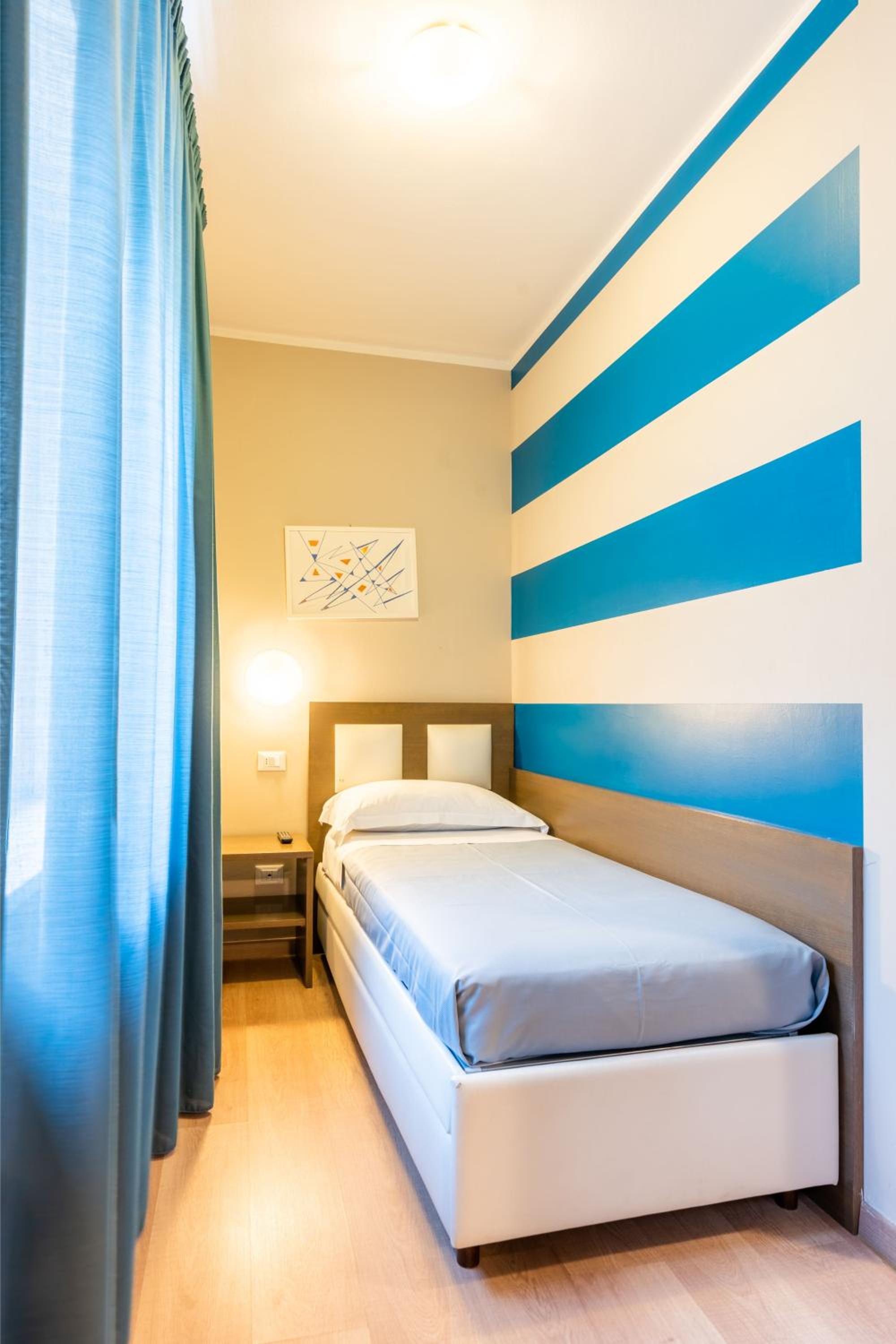 Triple Room - Photo 3