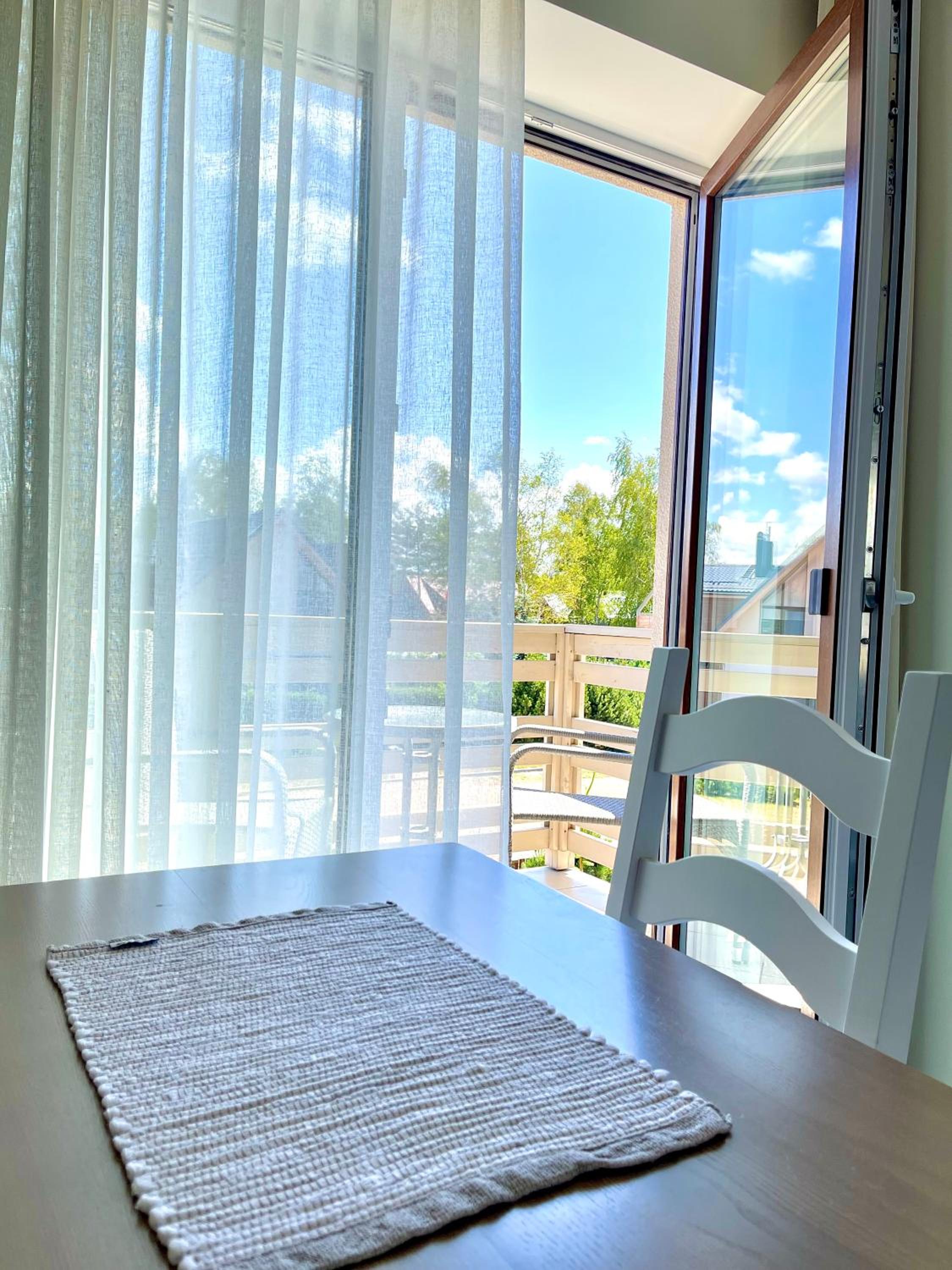 Double Room with Balcony - Photo 2