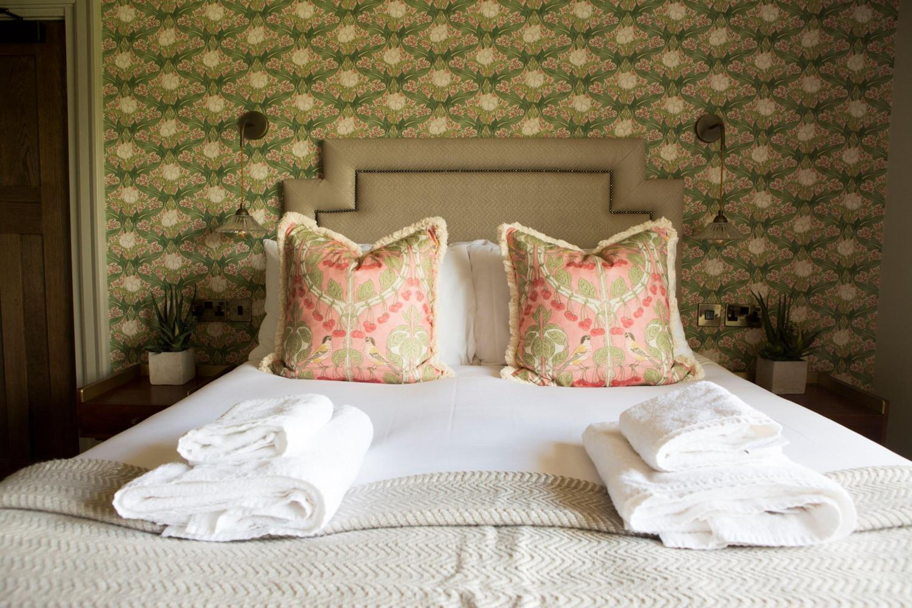 Superior King Room photo 1