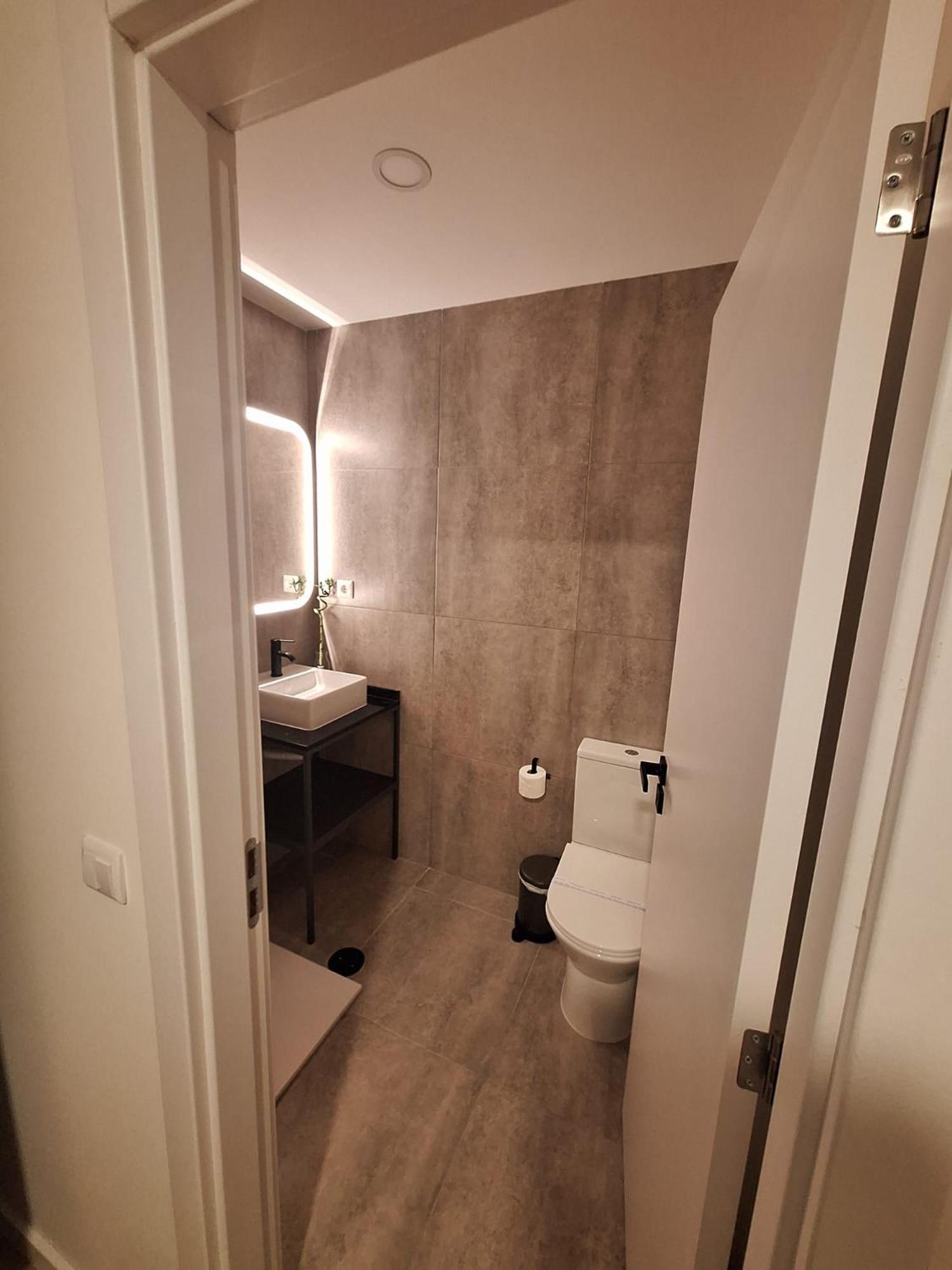 Deluxe Twin Room - Photo 4