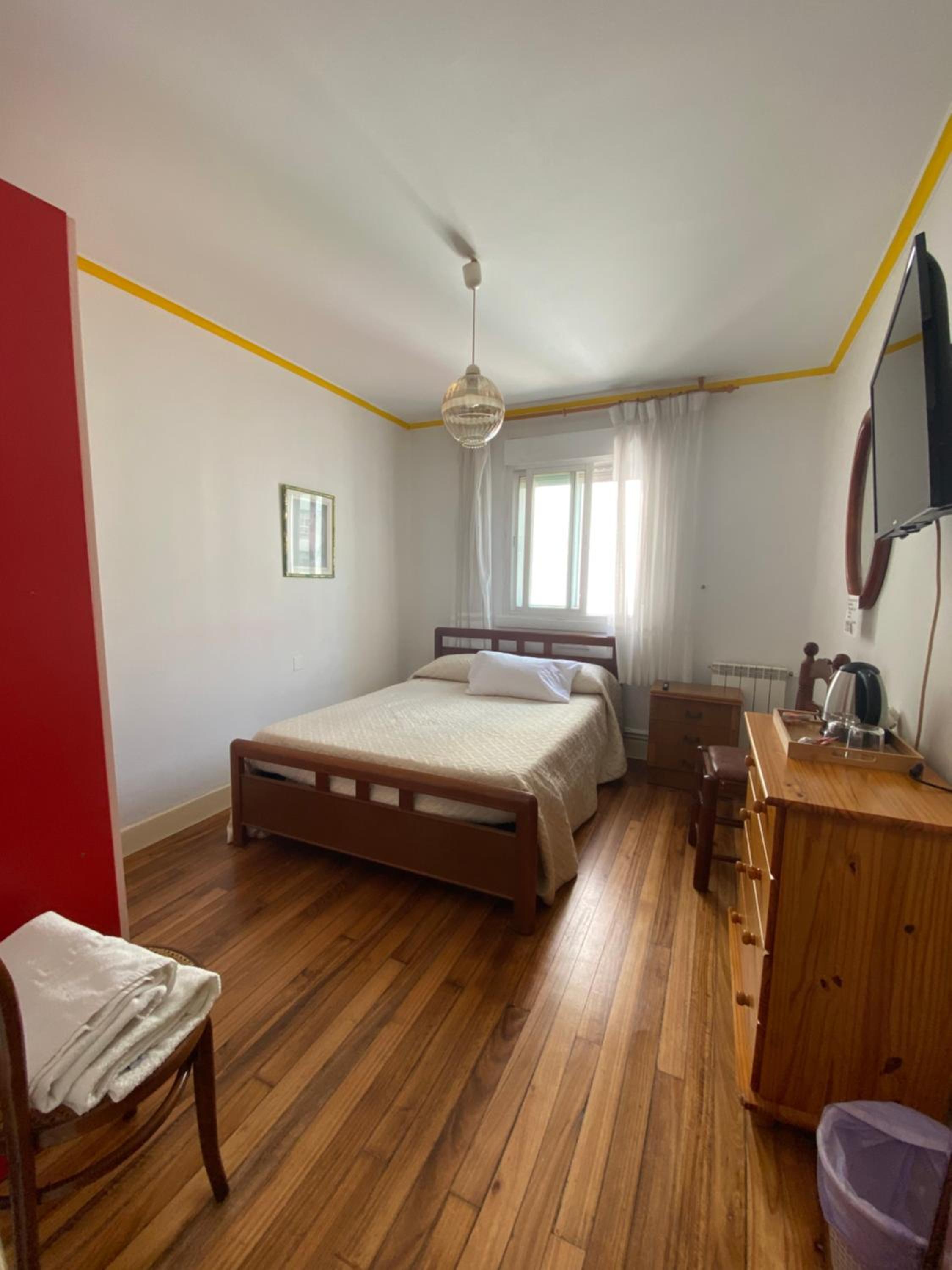 Habitación doble con baño compartido