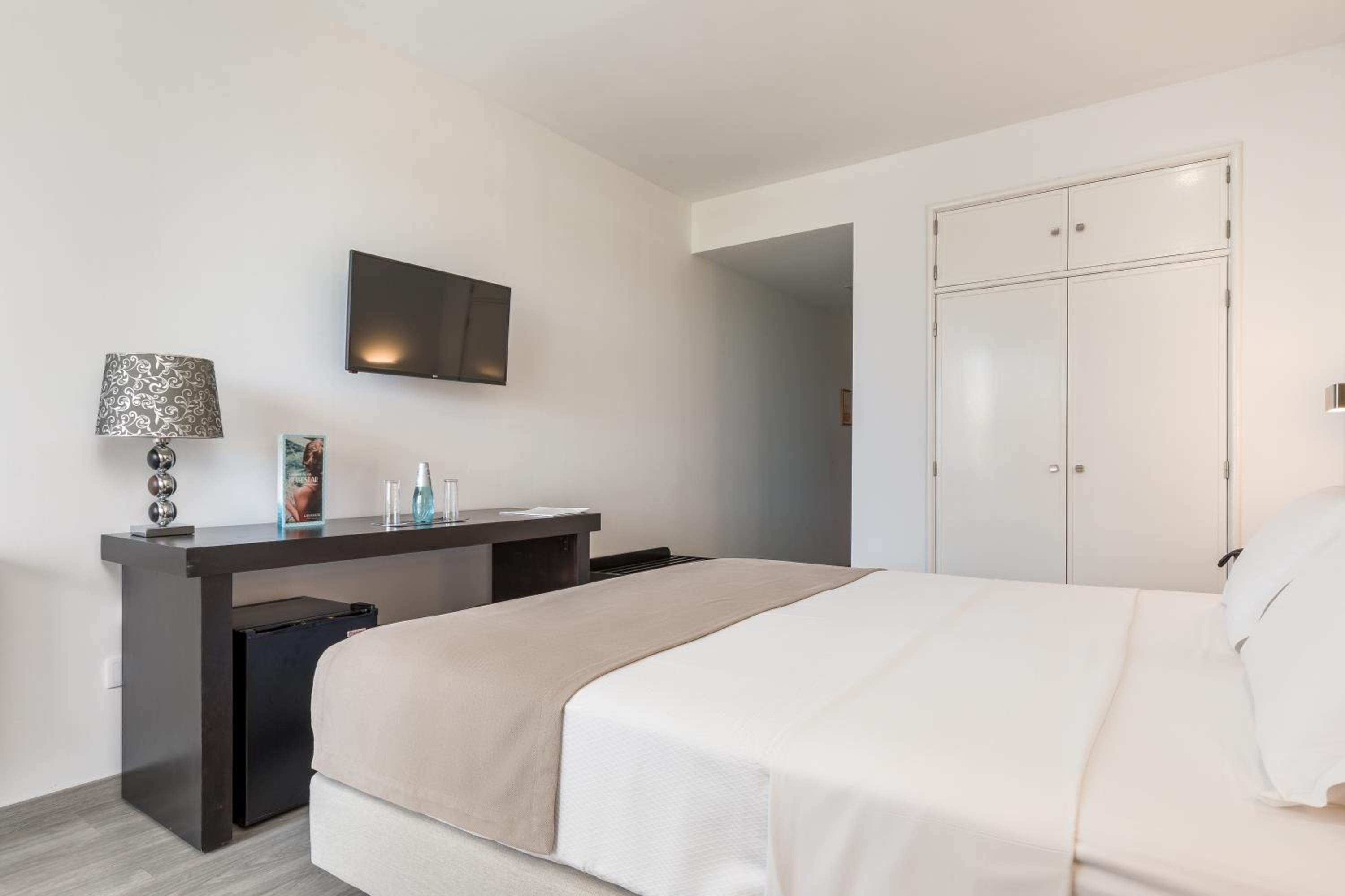 Deluxe Double Room - Photo 5