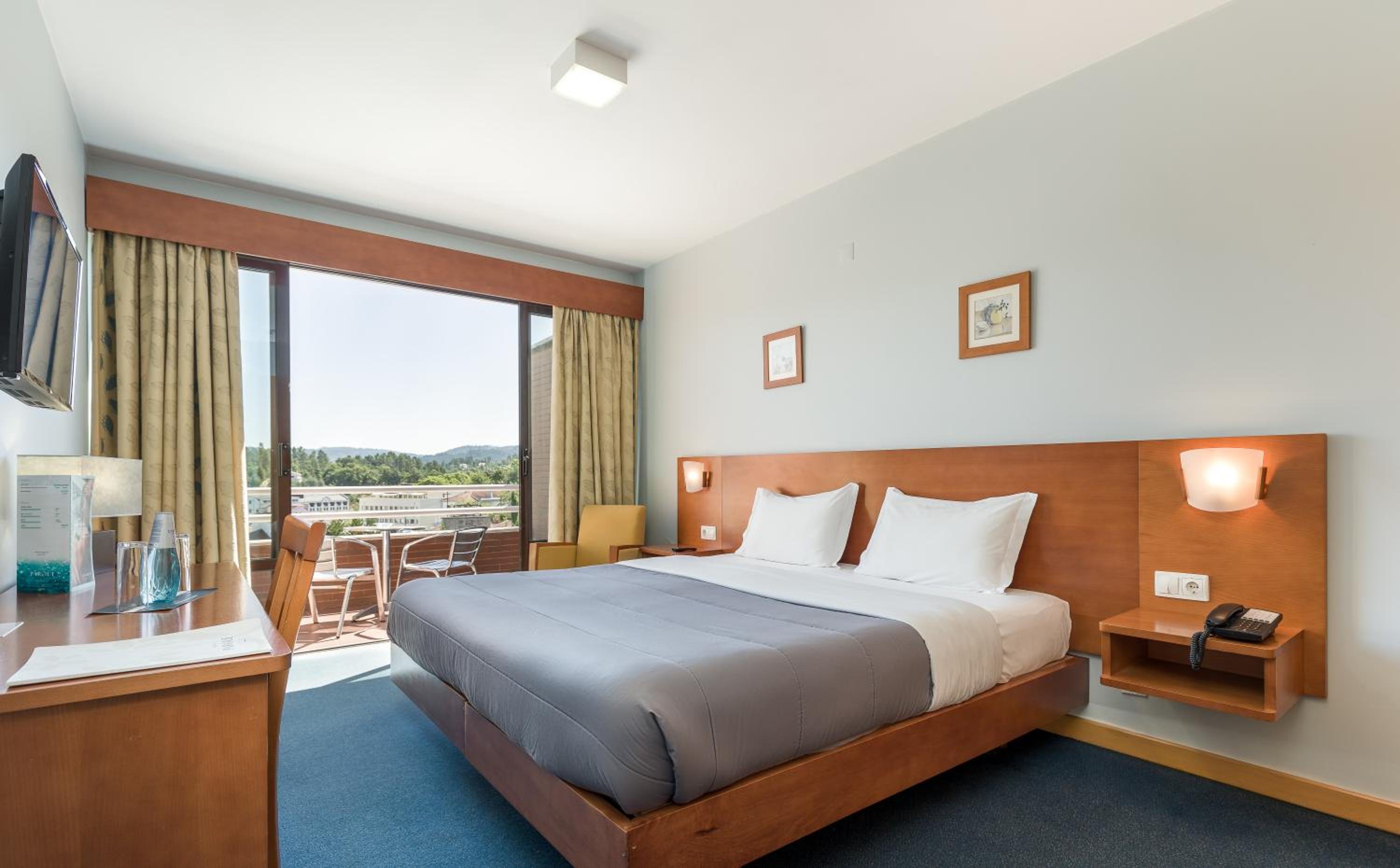 Superior Double Room - Photo 1